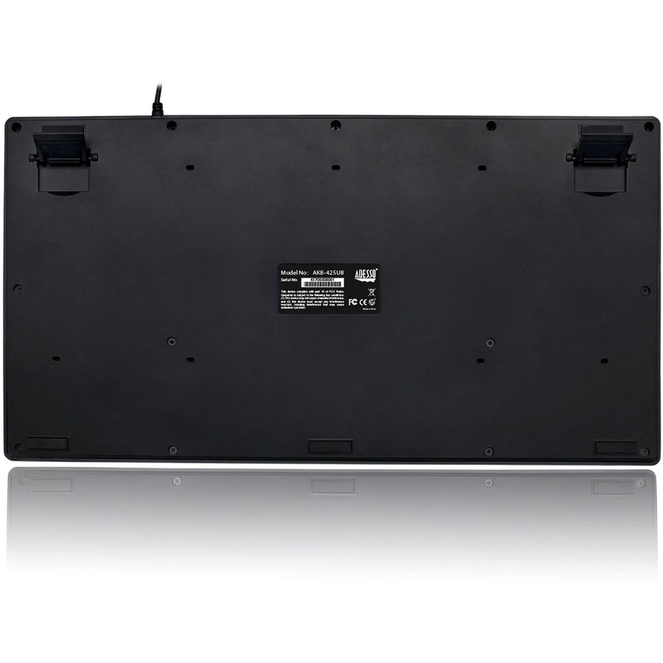 Model No: AKB-42%U8  
Serial No:  
ADESSO  
SUB  
FC CE