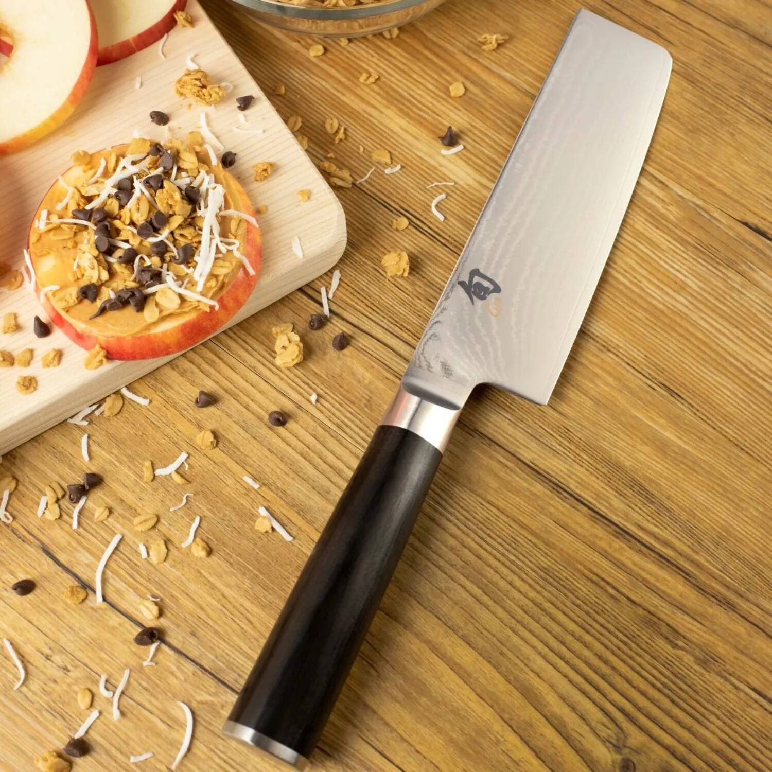 Left. Shun - Classic Nakiri Knife, 6.5 Inch.