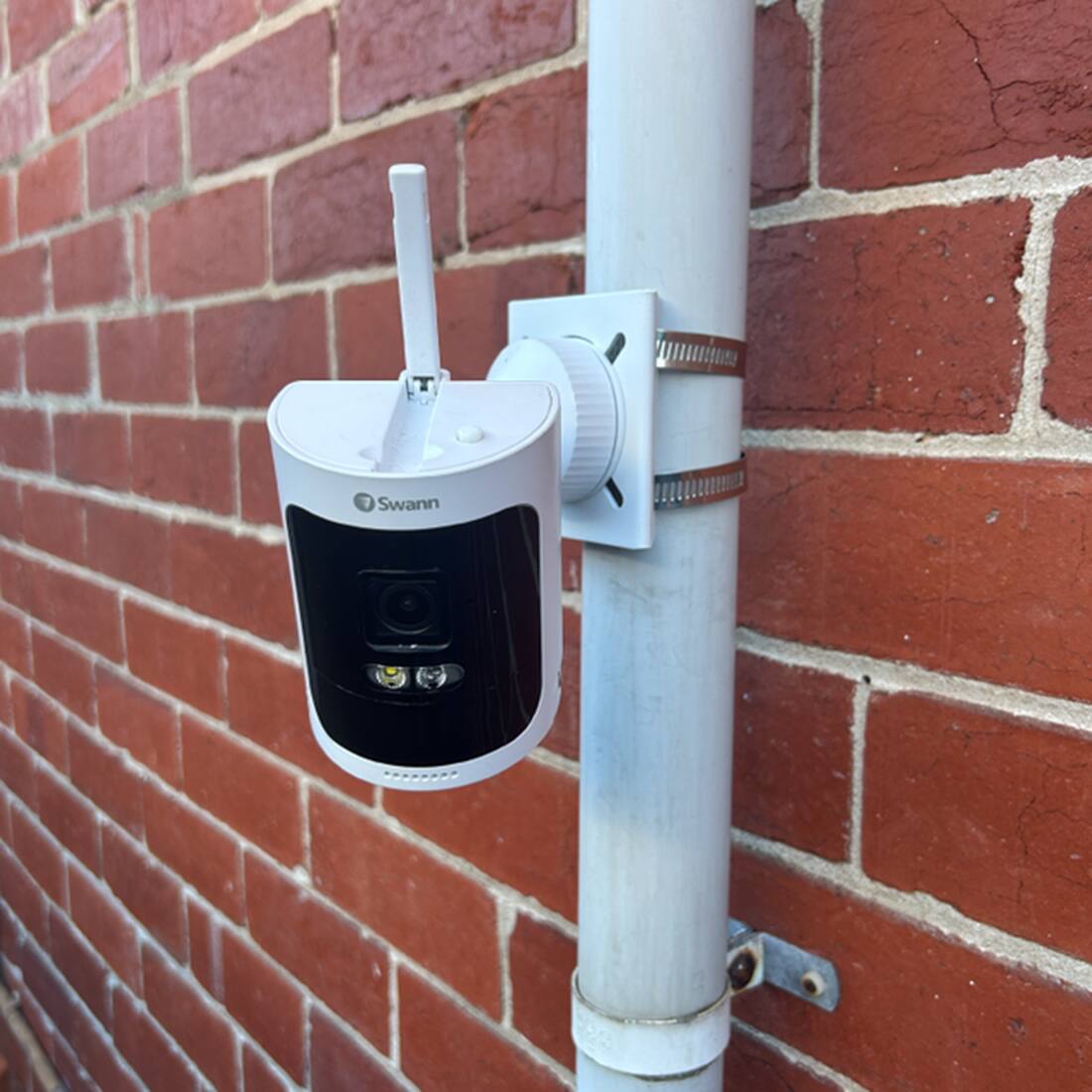 Alt View 13. Swann - Pole Mount for Security Cameras - White.