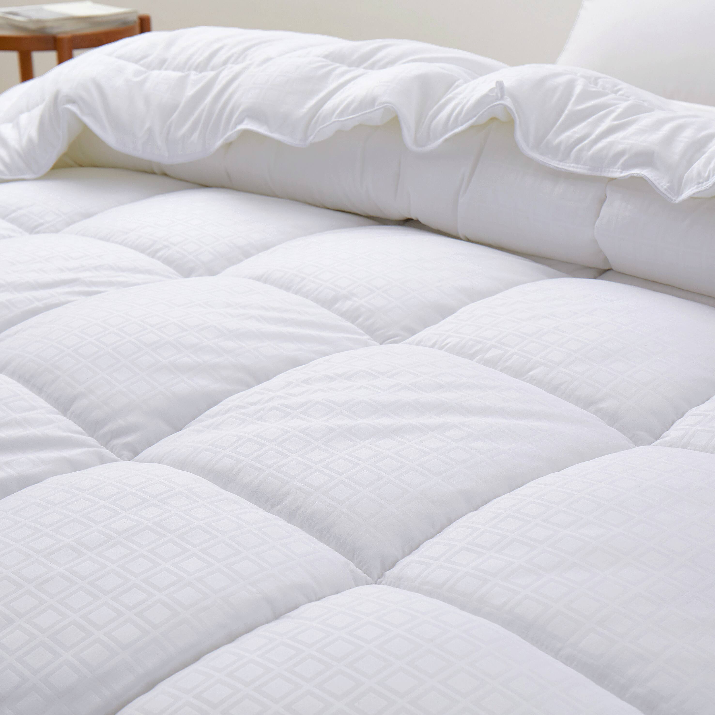 Back. Peace Nest - Peace Nest -  All Season Down Alternative Comforter Duvet Insert with Soft Microfiber Shell - Twin - White.