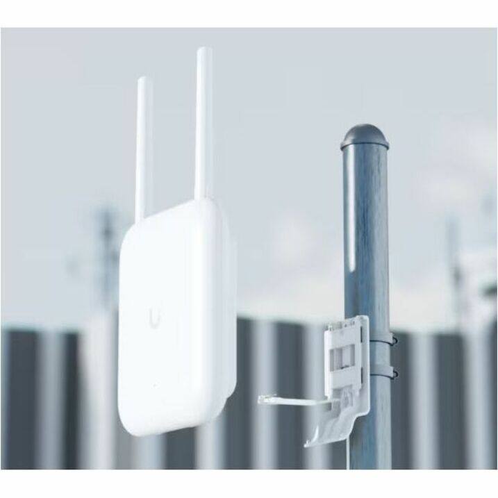 Alt View 5. Ubiquiti - Ubiquiti U7 Dual Band Wi-Fi 7 IEEE 802.11 a/b/g/n/ac/ax/be 4.30 Gbit/s Wireless Access Point - Outdoor - 2.40 GHz, 5 GHz - Black.