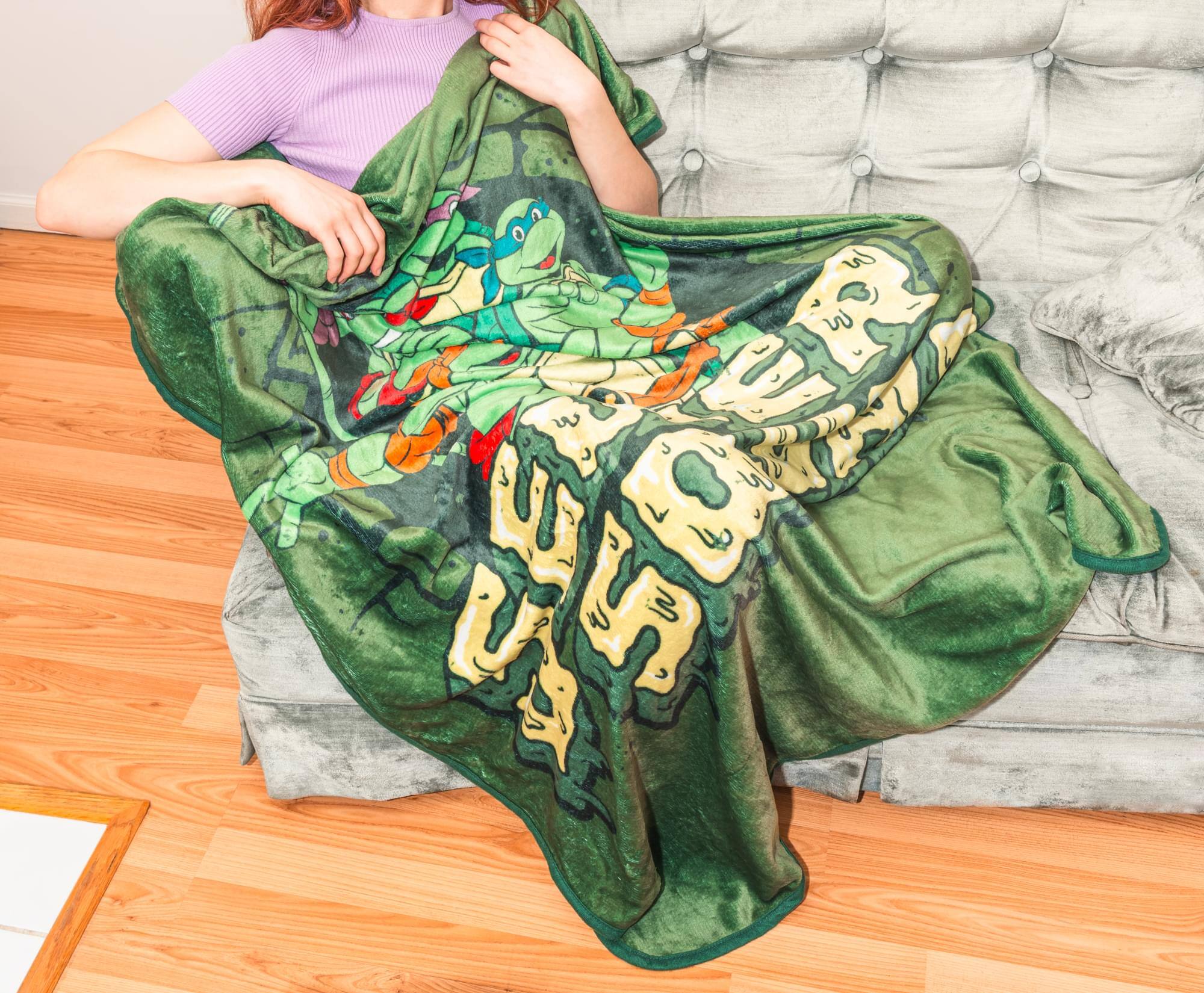 Alt View 3. Silver Buffalo - Teenage Mutant Ninja Turtles "Sewer Squad" Fleece Throw Blanket | 45 x 60 Inches - Green.
