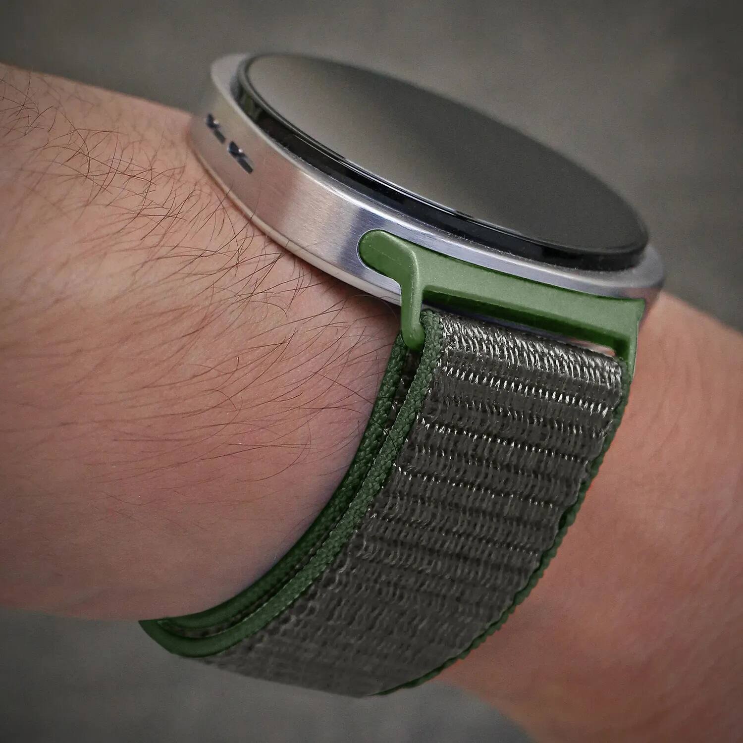 Left. StrapsCo - Nylon Comfort Watch Band Strap For Samsung Galaxy Watch 8 - Green.