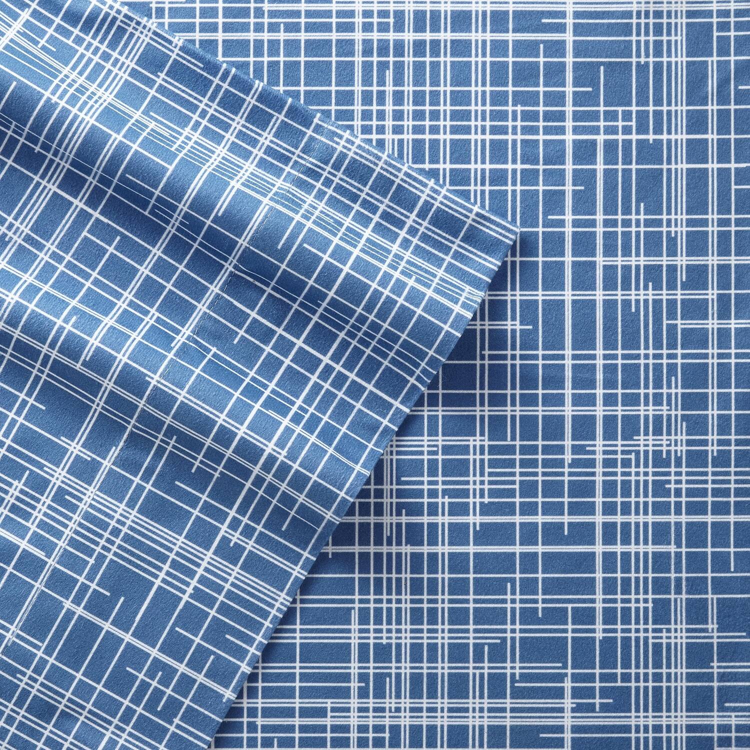 Back. Shavel Home Products - Shavel 100% Polyester Luxury Micro Flannel Printed Deep-Pocket Crosshatch Sheet Set King Blue - Blue.