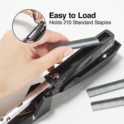 Easy to Load  
Holds 210 Standard Staples