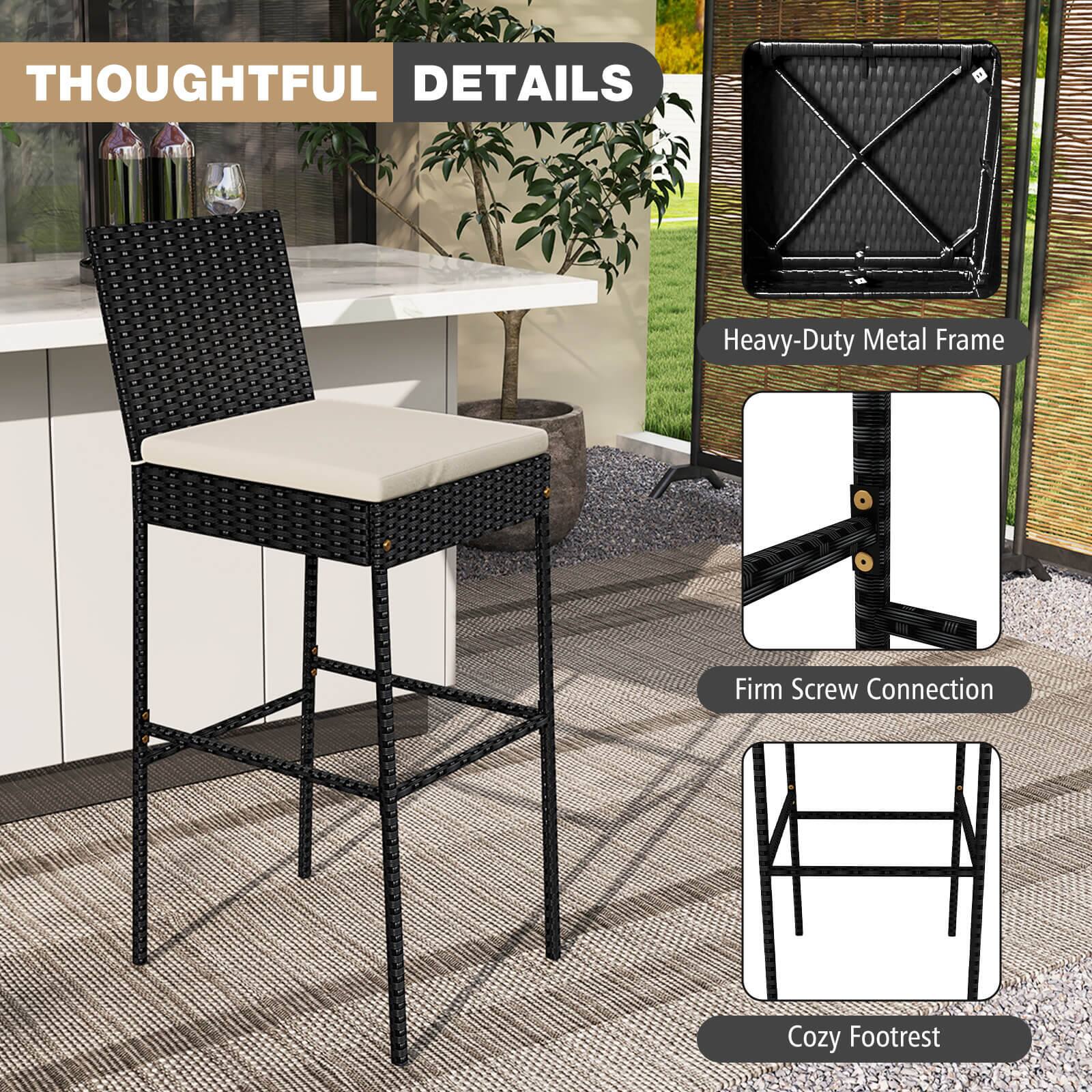 THOUGHTFUL DETAILS
Heavy-Duty Metal Frame
Firm Screw Connection
Cozy Footrest