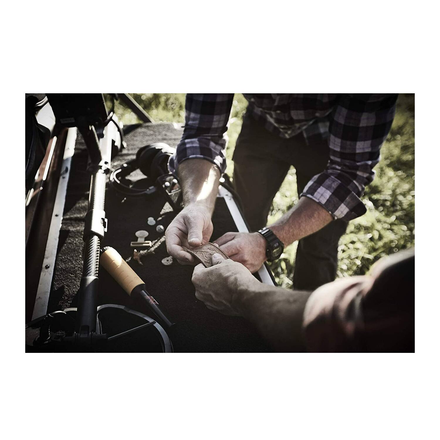 Left. Minelab - Minelab 3226-0002 Pro-Find 15 Pinpointer Metal Detector (Gold).