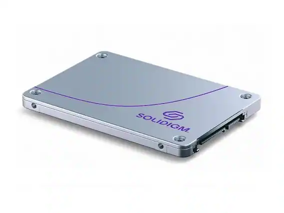 Front. Intel - D3-S4620 3.84 TB Solid State Drive - 2.5 Internal - SATA.