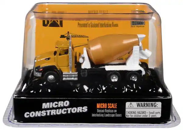 MICRO CONSTRUCTORS
Presented in Scaled Interlocking Bases
Real Replicas
MICRO SCALE
Diecast Replicas on Interlocking Landscape Bases
WARNING: CHOKING HAZARD - Small parts. Not for children under 3 years.