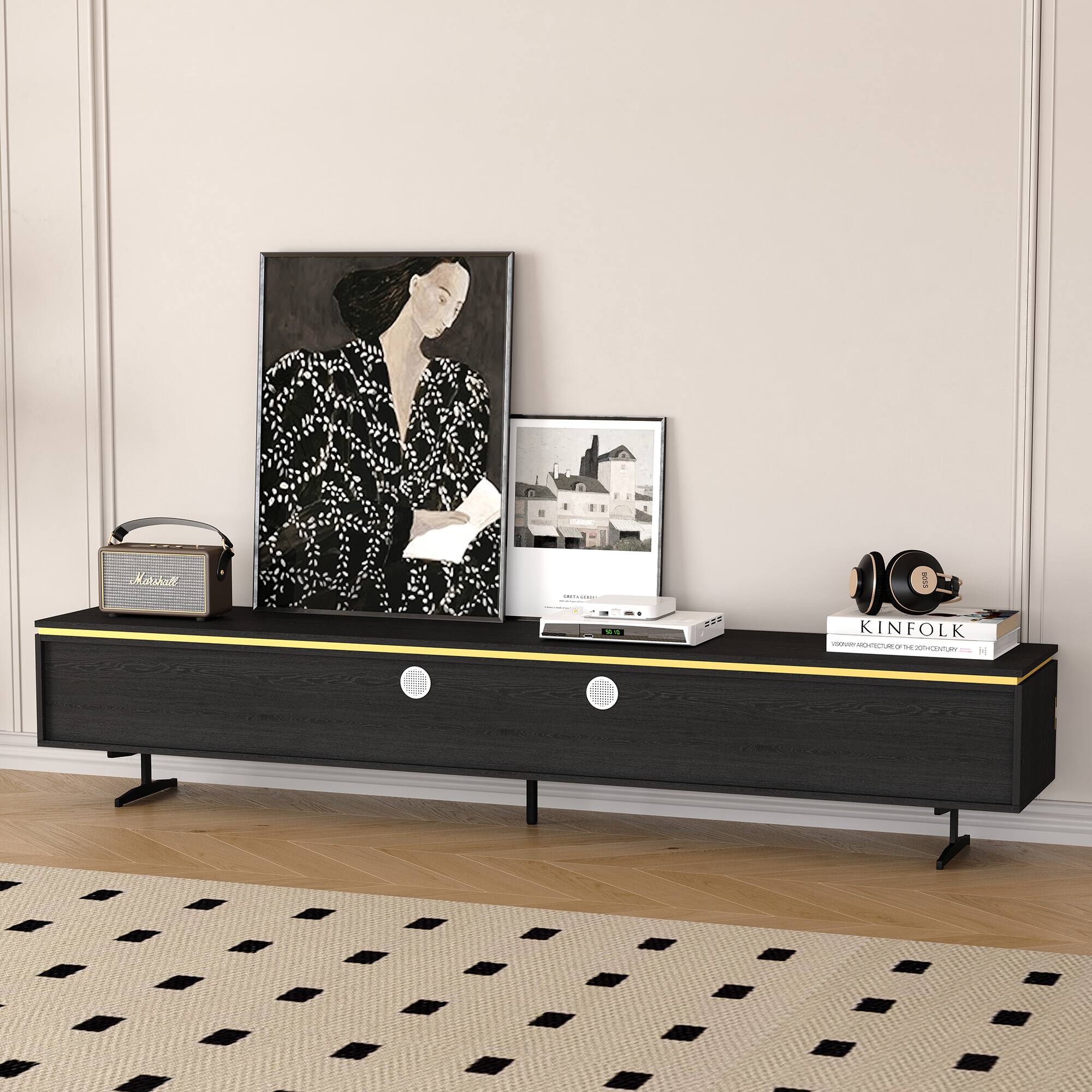 asball | .. 10 I KINFOLK I - - - - JUHCENTUM H