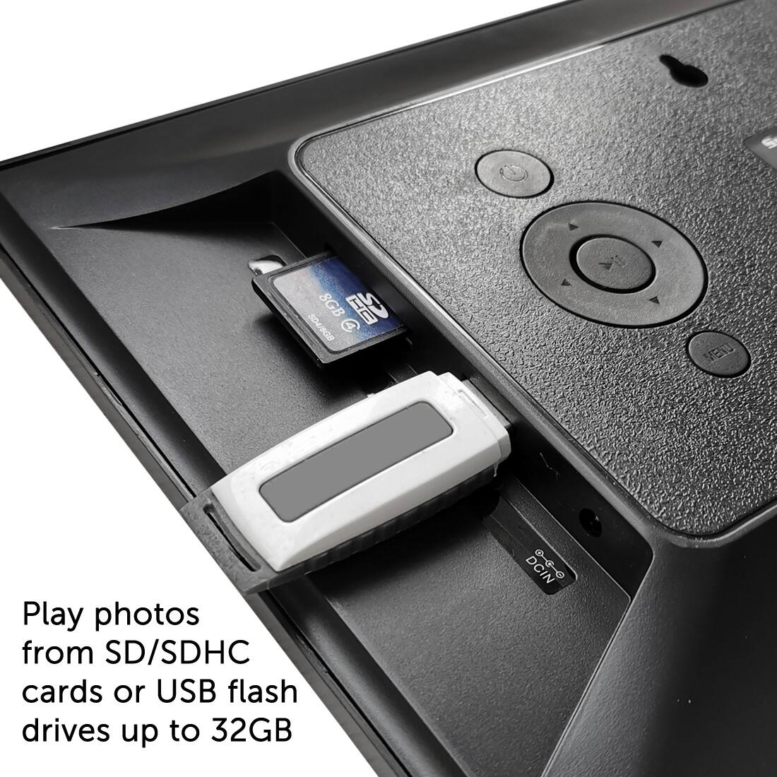 Play photos from SD/SDHC cards or USB flash drives up to 32GB