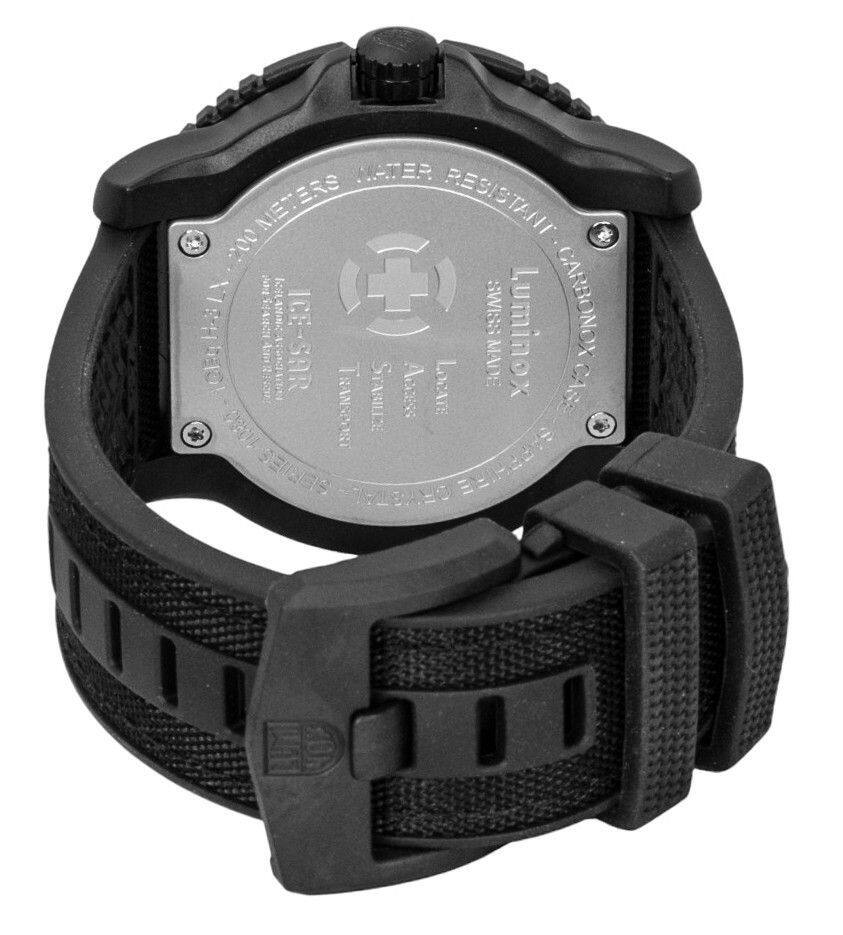 WATER RESISTANT  
100 METERS  
SWISS MADE  
Luminox  
CARBONOX CASE  
ICE-SAR  
SWISS MADE  
ACCESS  
TRANSCOST  
174180  
MADE IN SWITZERLAND