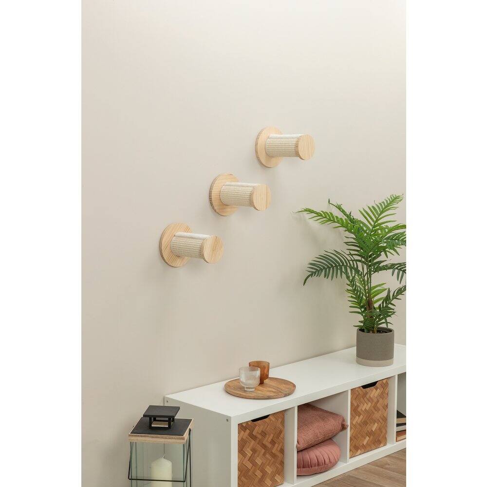 Angle. TRIXIE - Wall Set 3 Multi-Level Wall Mounted Cat Perch System with 3 Sisal Posts - Natural/White.
