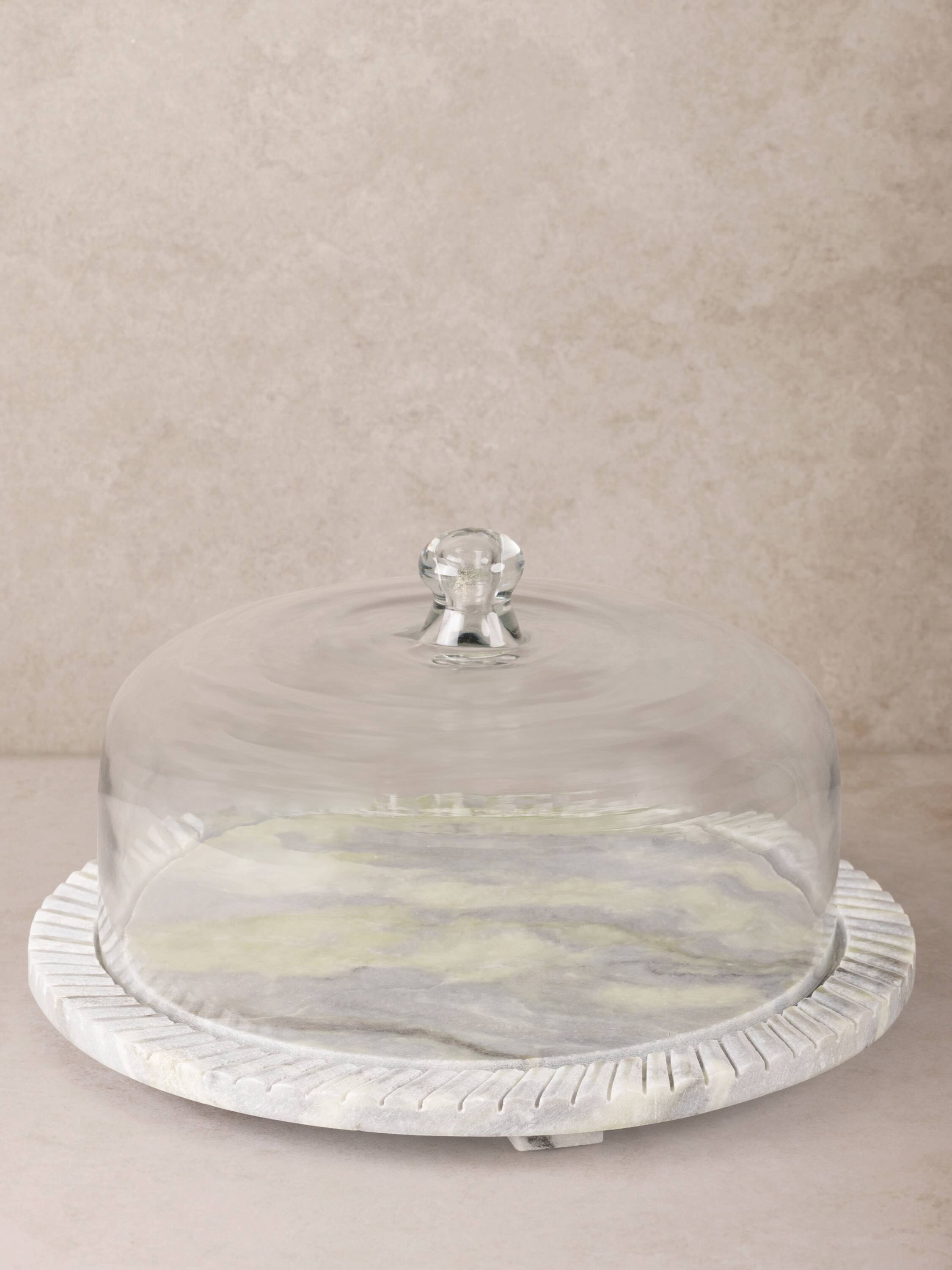 Front. GAURI KOHLI - Blinq Serving Board with Cloche - Shades of green.