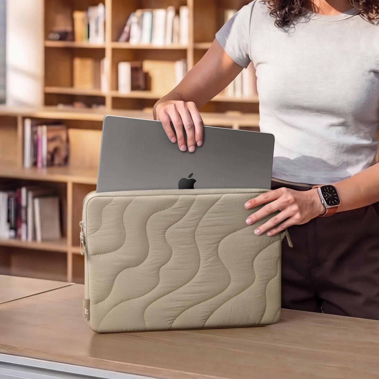 Alt View 8. tomtoc - Terra-A27 Puff Recycled Laptop Sleeve for 15-inch MacBook Air M5/A3448, M4/A3241, M3/A3114, M2/A2941, Quilted Design - Dune Shade.