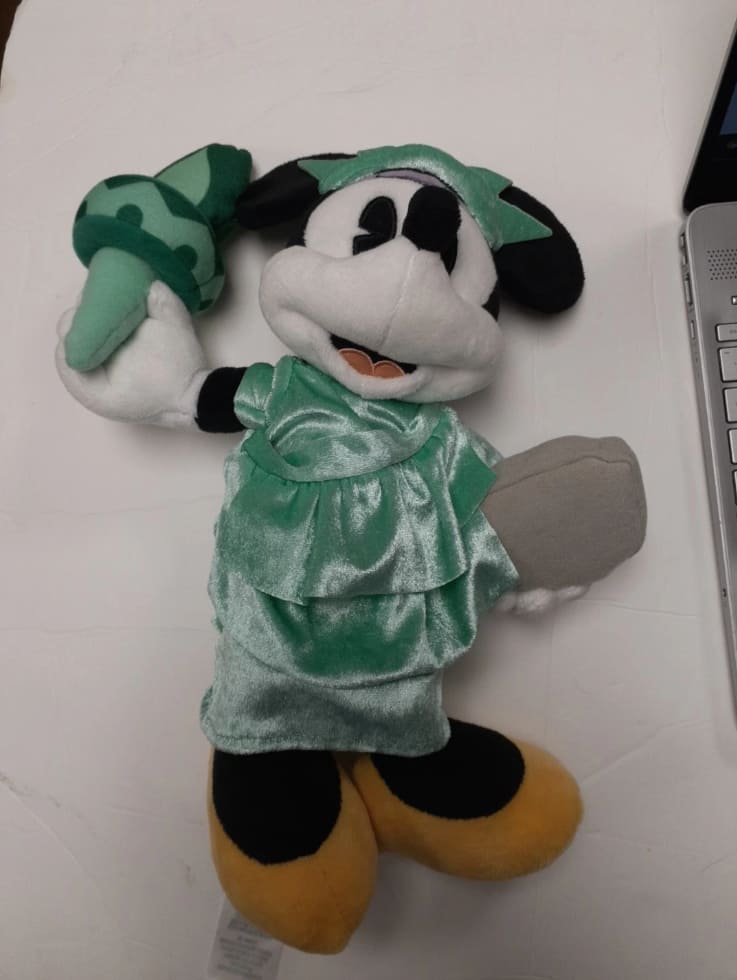 Disney - Minnie Mouse Lady Liberty Plush