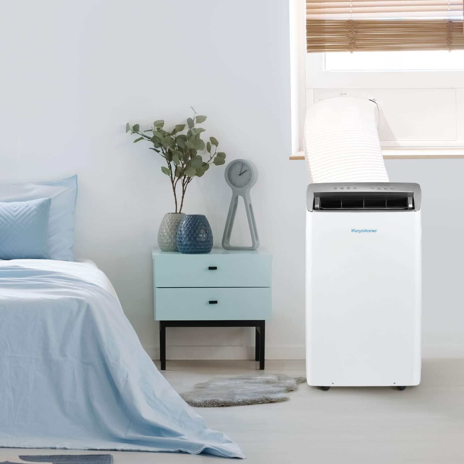 Keystone – 14,000 BTU ASHRAE/12,000 BTU DOE Portable Inverter Air Conditioner with Remote Control – White Sansujyuku sansujyuku.com