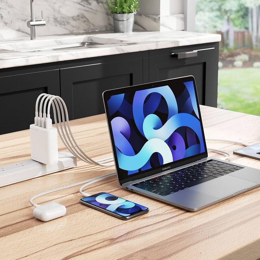 Alt View 5. Alogic - ALOGIC 4X100 Rapid Power 4 Port 100WGaNCharger - ALOGIC 4X100 Rapid Power 4 Port 100WGaNCharger -USB-C (Max. 100W) - White.