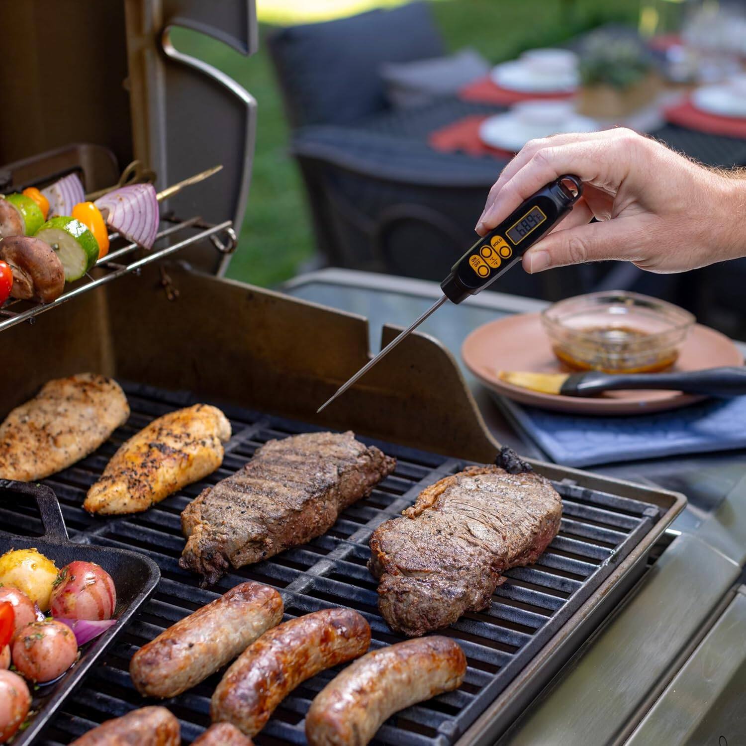 Alt View 1. Maverick - Digital Long Stem Instant Read Thermometer - Black.