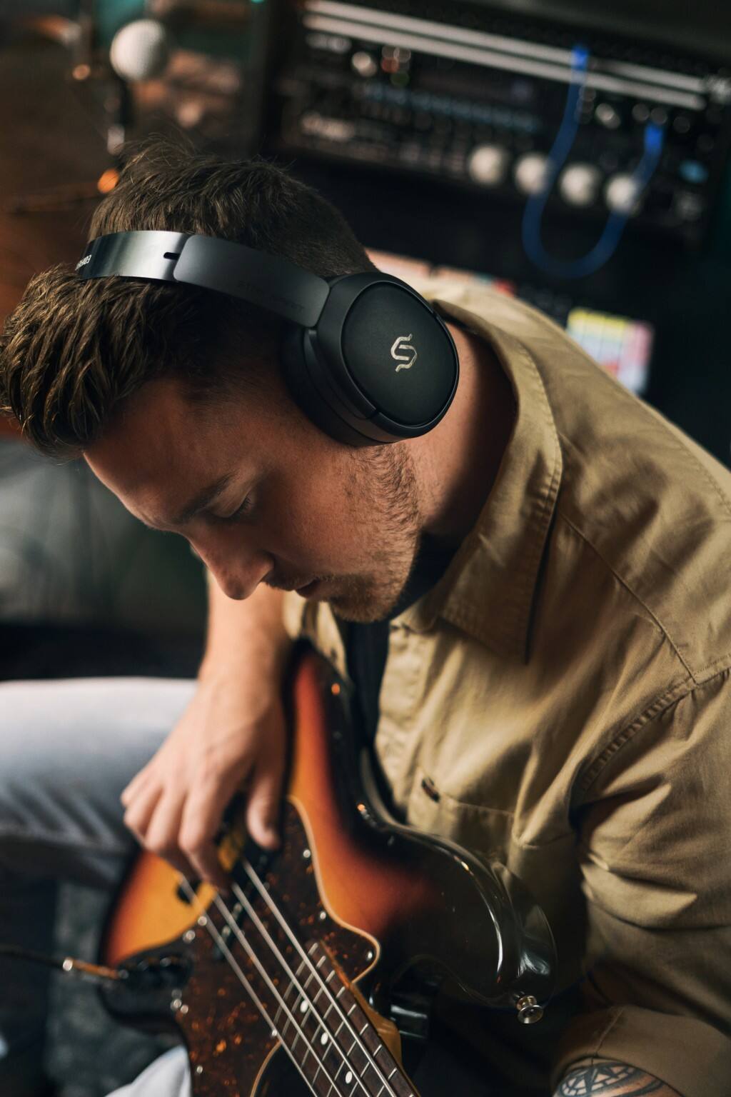 Edifier STAX Spirit S5 Wireless Planar Magnetic Headphones, Snapdragon Sound, aptX Adaptive, Hi-Res Audio (LDAC LHDC), Bluetooth 5.4, Dual-Mic CVC Tech, 80H Playback & Fast Charging for Audiophiles - Thumbnail 5