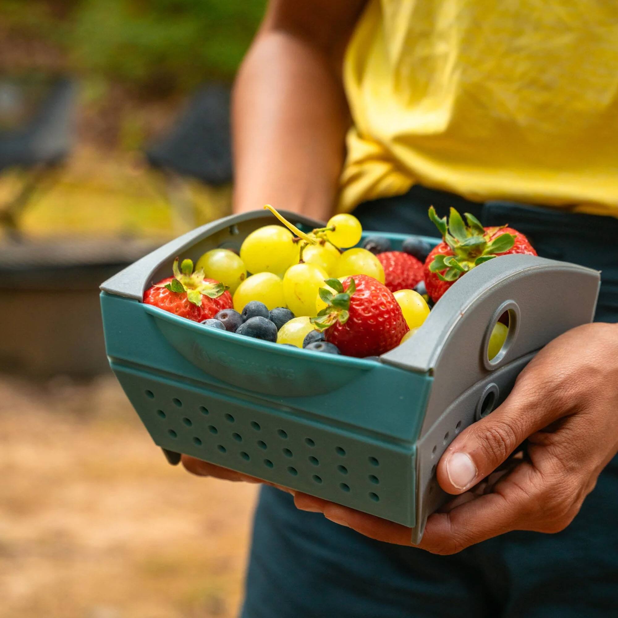 Alt View 4. Coghlan’s - Coghlan's Snapfold Mini Colander - 1 qt.
