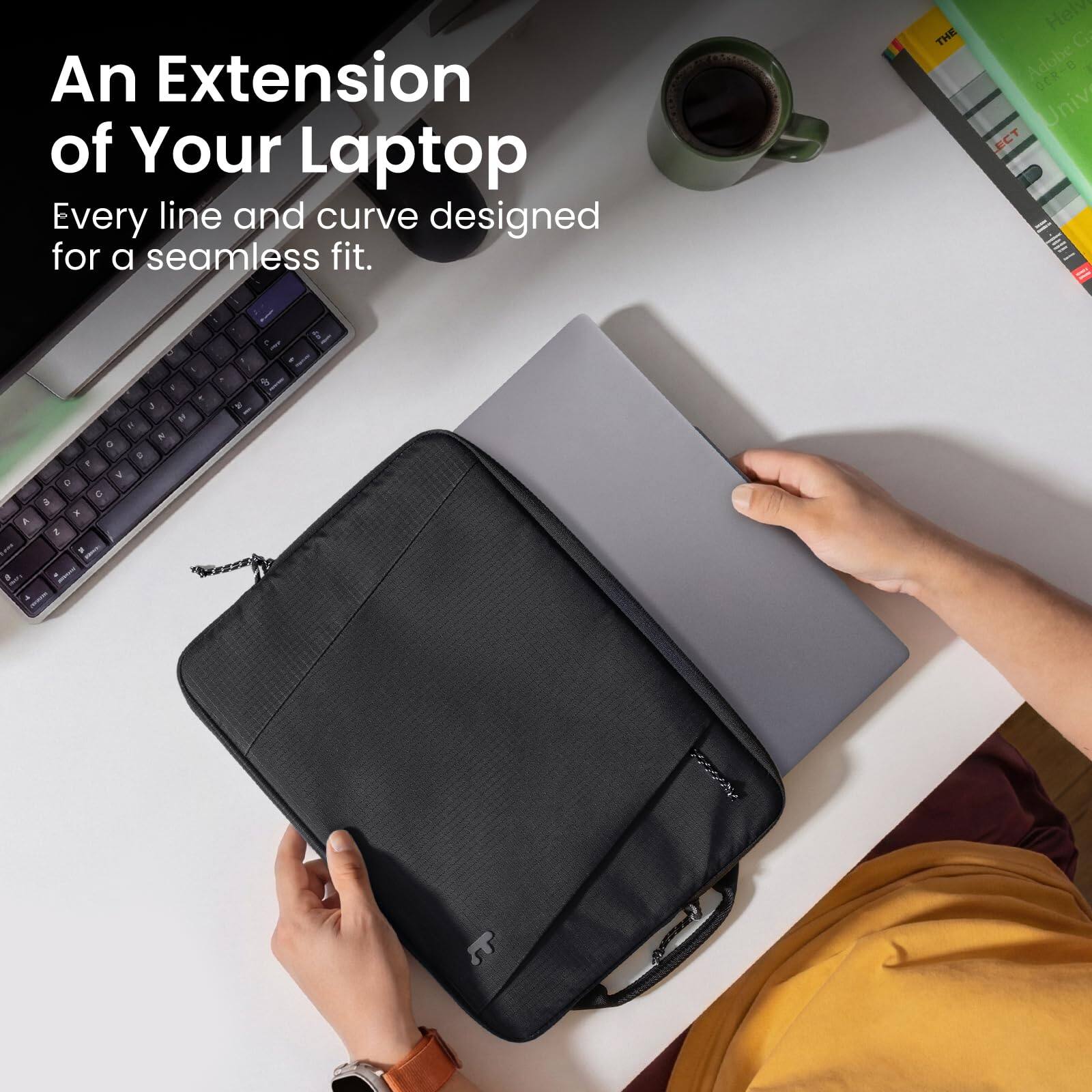 An Extension of Your Laptop  
Every line and curve designed for a seamless fit.