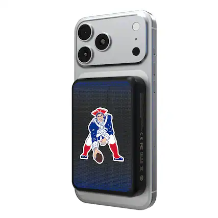 Front. Keyscaper - Wireless Magnetic Power Bank - Black.