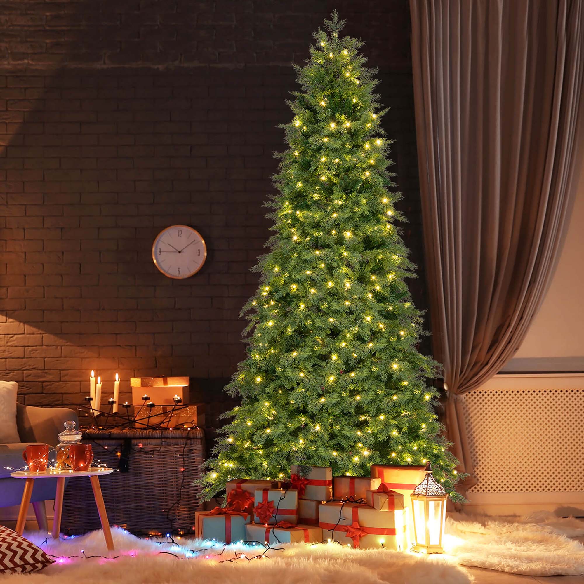 Alt View 3. Costway - Costway 7.5 FT Artificial Xmas Tree with 1019 PE PVC Branch Tips & Folding Metal Stand - Green.