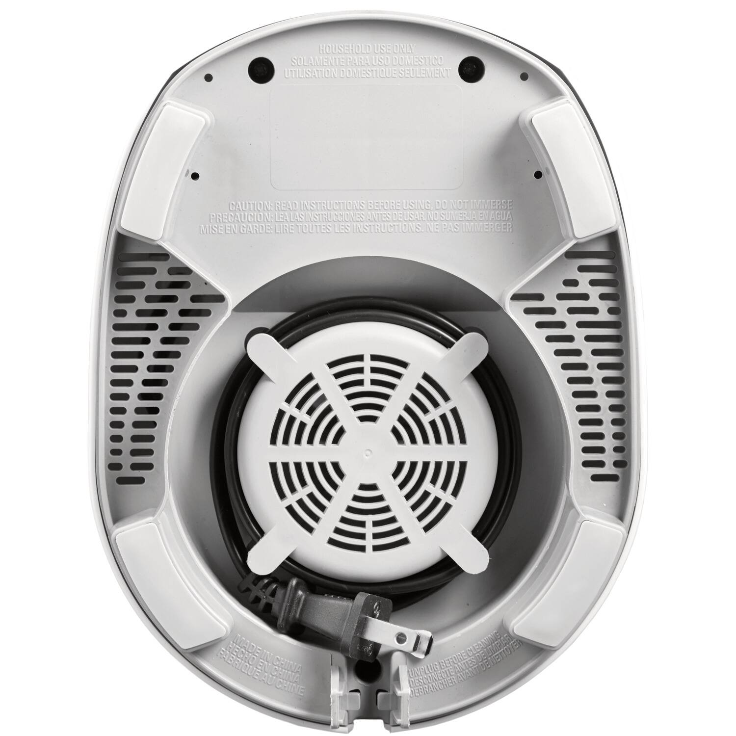 HOUSEHOLD USE ONLY  
SOLAMENTE PARA USO DOMÉSTICO  
UTILISATION DOMESTIQUE SEULEMENT  

CAUTION: READ INSTRUCTIONS BEFORE USING. DO NOT IMMERSE  
PRECAUCIÓN: LEA LAS INSTRUCCIONES ANTES DE USAR. NO SUMERJER  
MISE EN GARDE: LIRE TOUTES LES INSTRUCTIONS. NE PAS IMMERGER  

MADE IN CHINA  
FABRIQUÉ AU CHINA