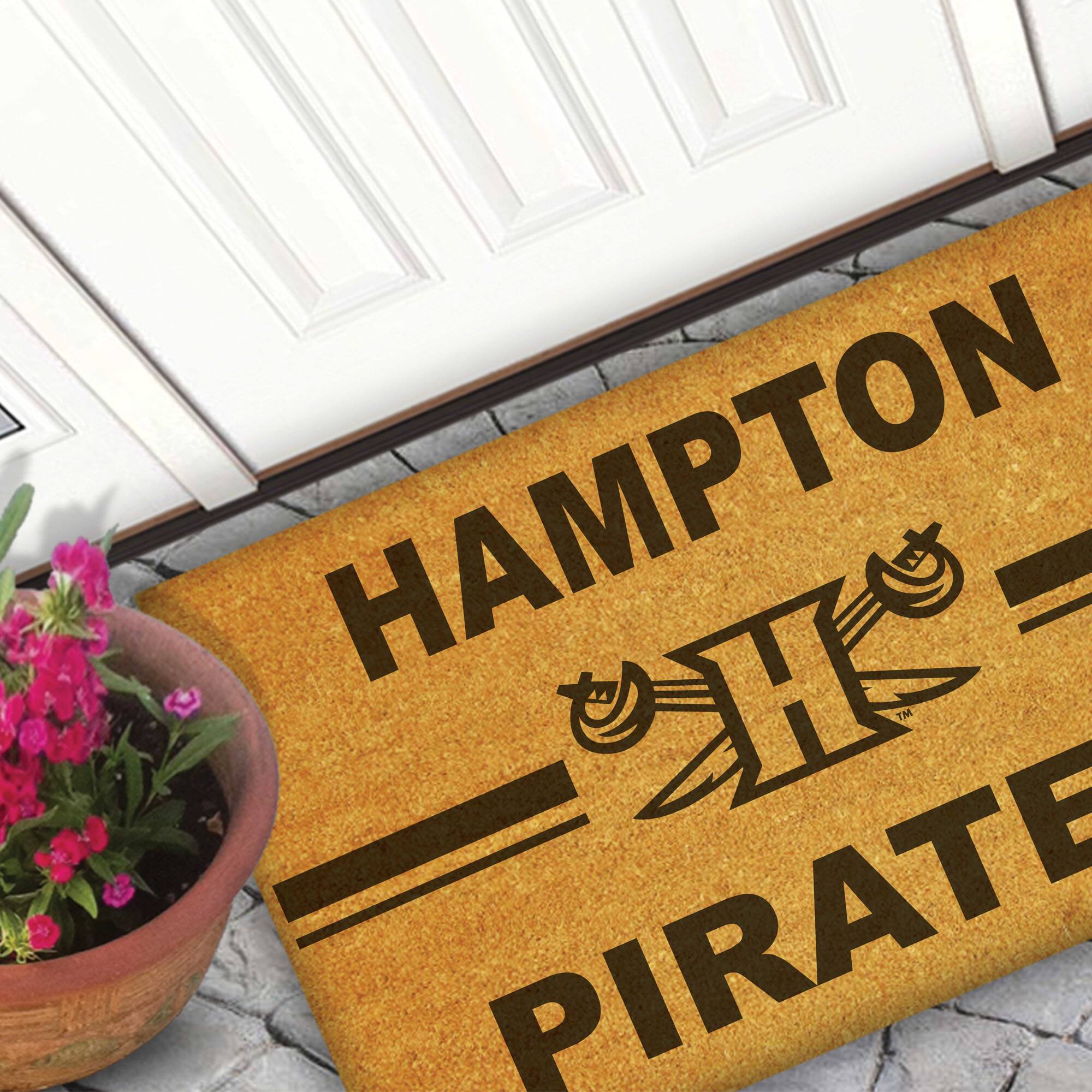 HAMPTON PIRATE
