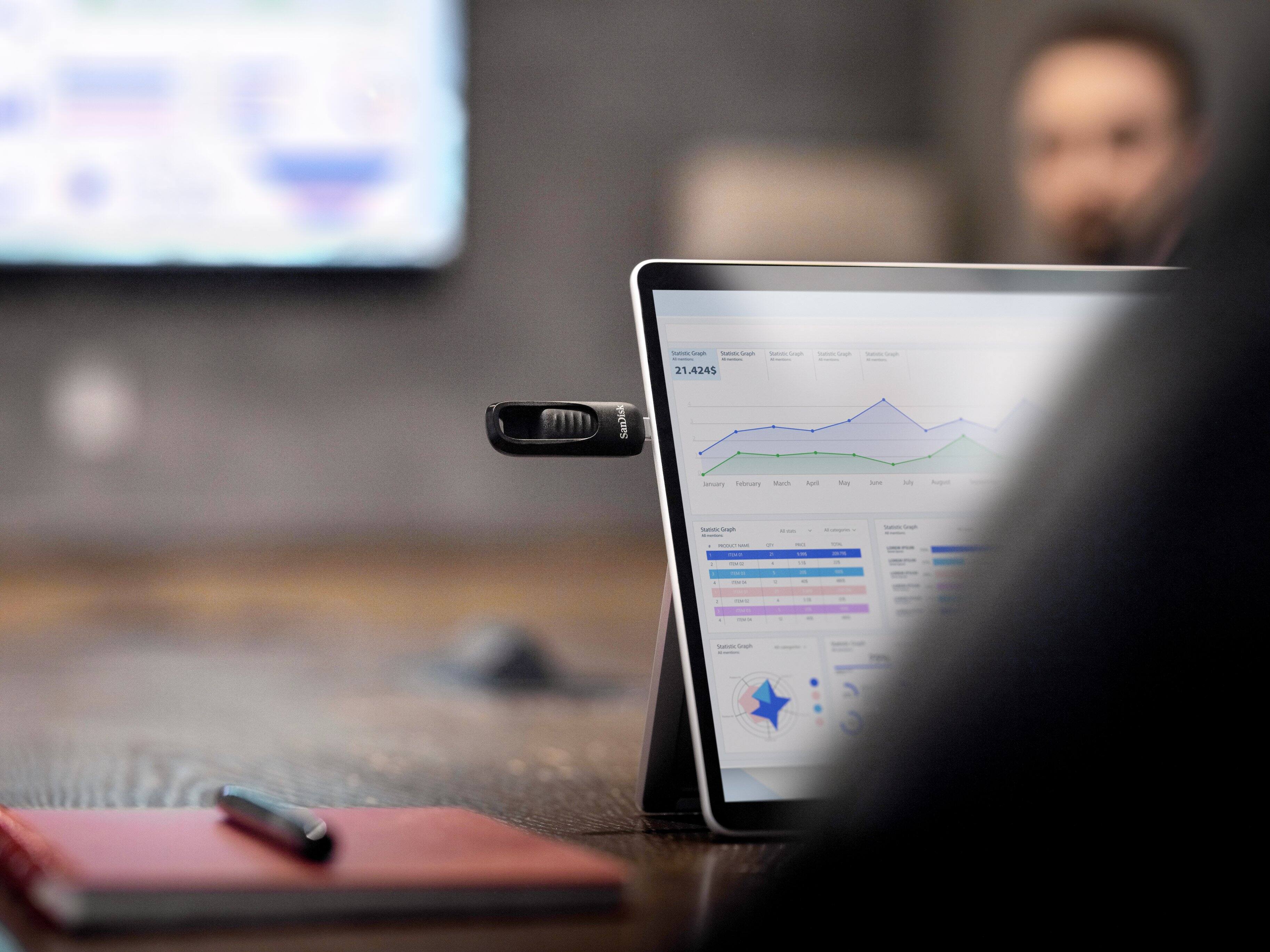 Alt View 16. SanDisk - Ultra Slider 128GB  USB Type-C Flash Drive, USB 3.2 Gen 1 Performance with a Retractable Connector - Black.