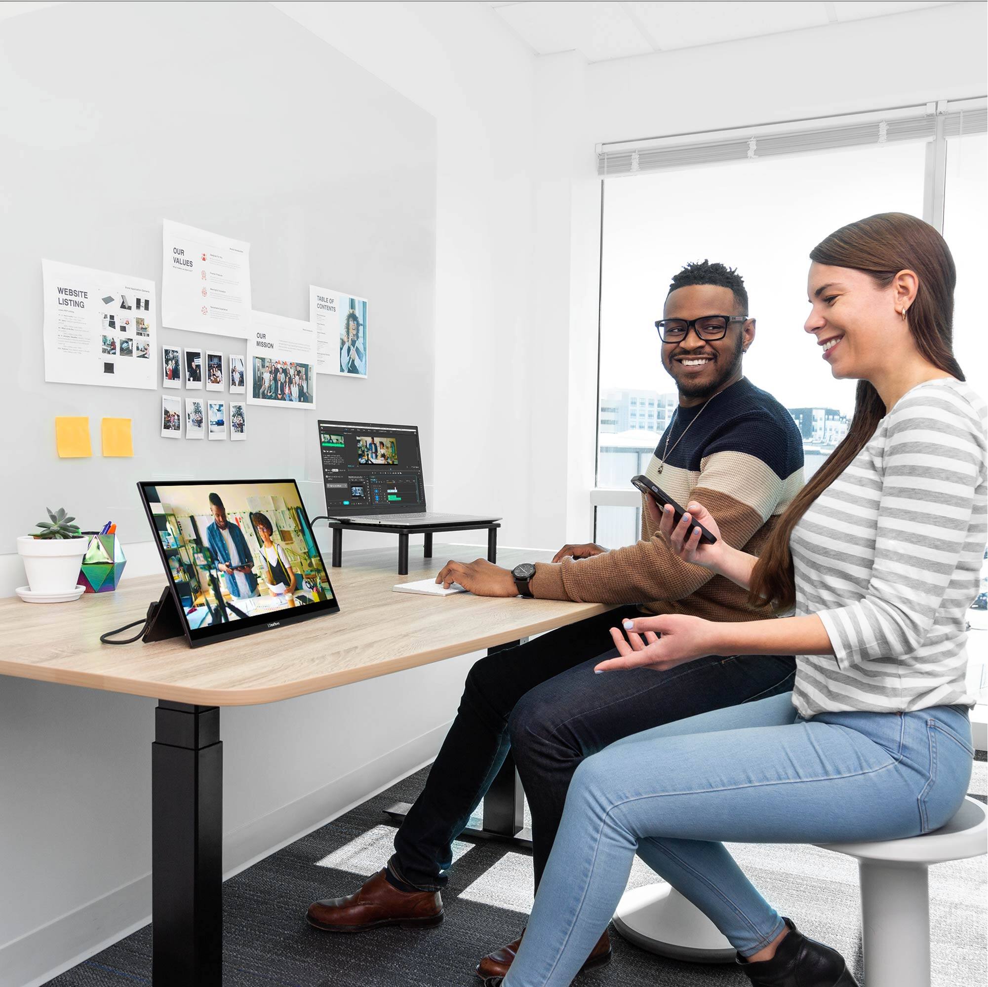 "DUA WLUFS RERSTY USTING - ser - - D 7%". This text is not in English, and it is not possible to provide a meaningful correction without understanding the language it is written in.