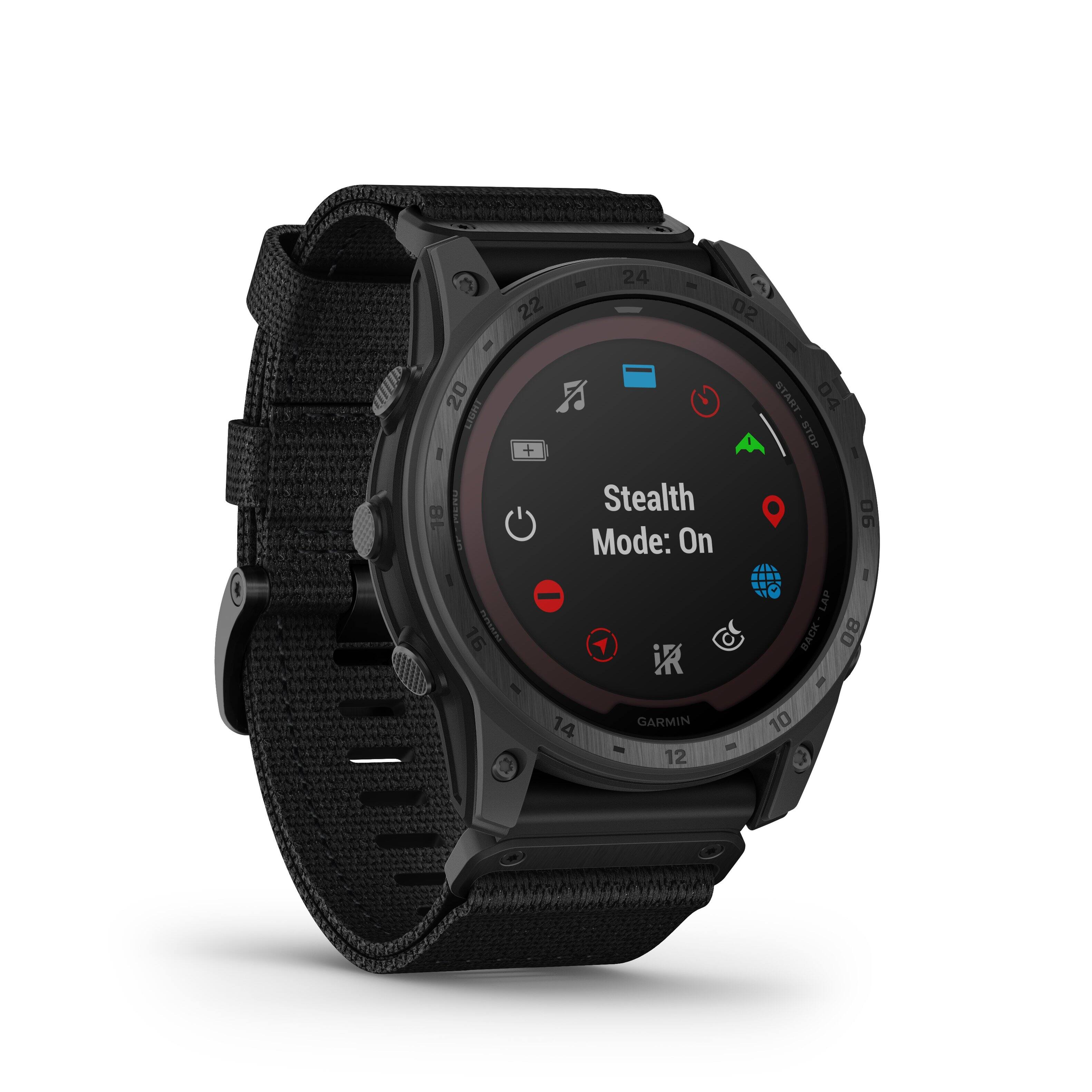 Angle. Garmin - tactix 7 Pro Edition Solar-powered Tactical GPS Smartwatch 47 mm Fiber-reinforced polymer - Black.