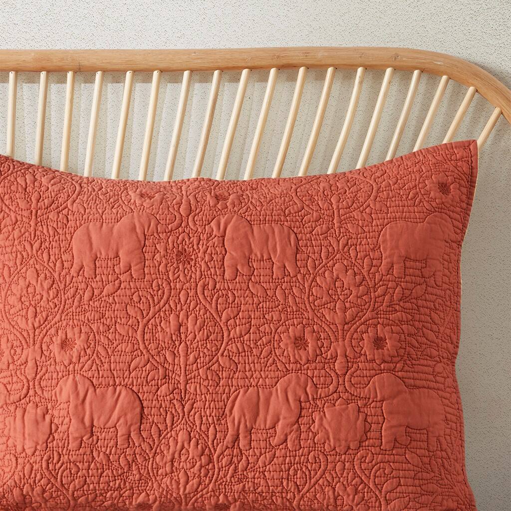 Alt View 2. Gracie Mills - Gracie Mills Maryann 3-Piece Reversible Cotton Quilt Set with Elephant Design - Coral.