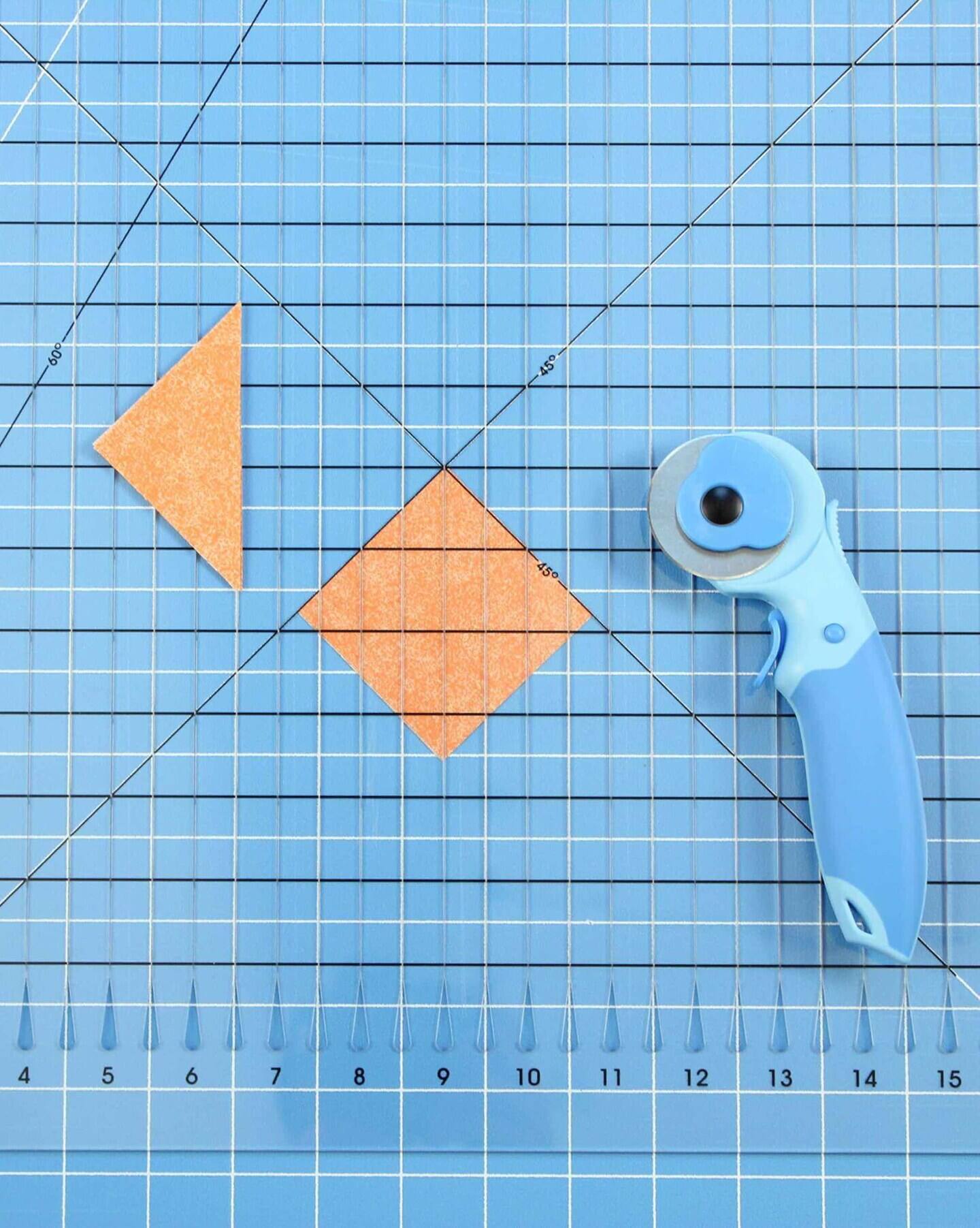 Left. AccuQuilt - June Tailor 8-1/2-Inch by 11-Inch Ink Jet Printable Freezer Paper, 10-Pack (JT408) , White.