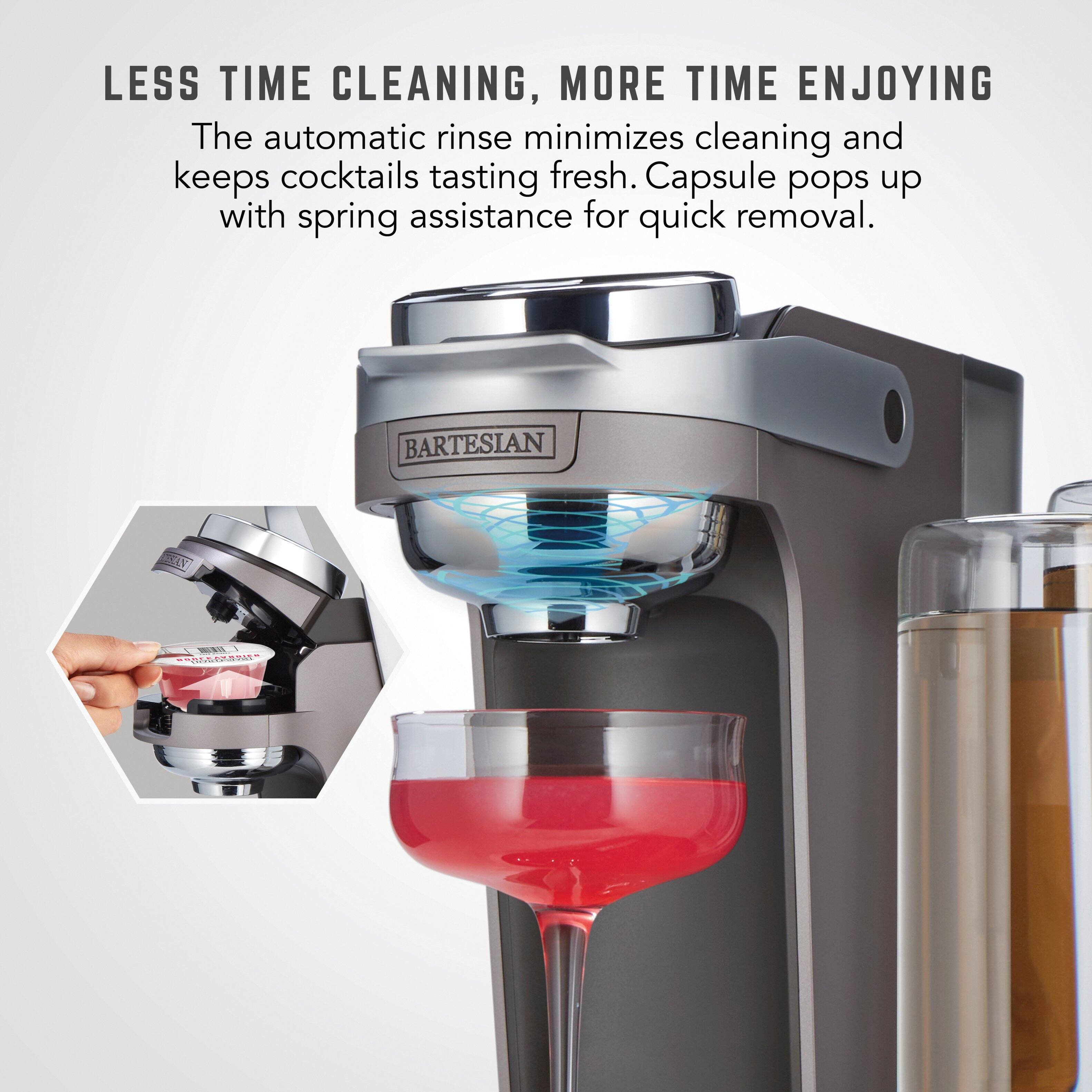 LESS TIME CLEANING, MORE TIME ENJOYING

The automatic rinse minimizes cleaning and keeps cocktails tasting fresh. Capsule pops up with spring assistance for quick removal.