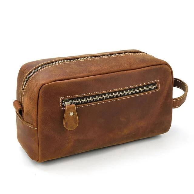 Angle. Steel Horse Leather - The Wanderer Toiletry Bag | Genuine Leather Toiletry Bag - Brown.