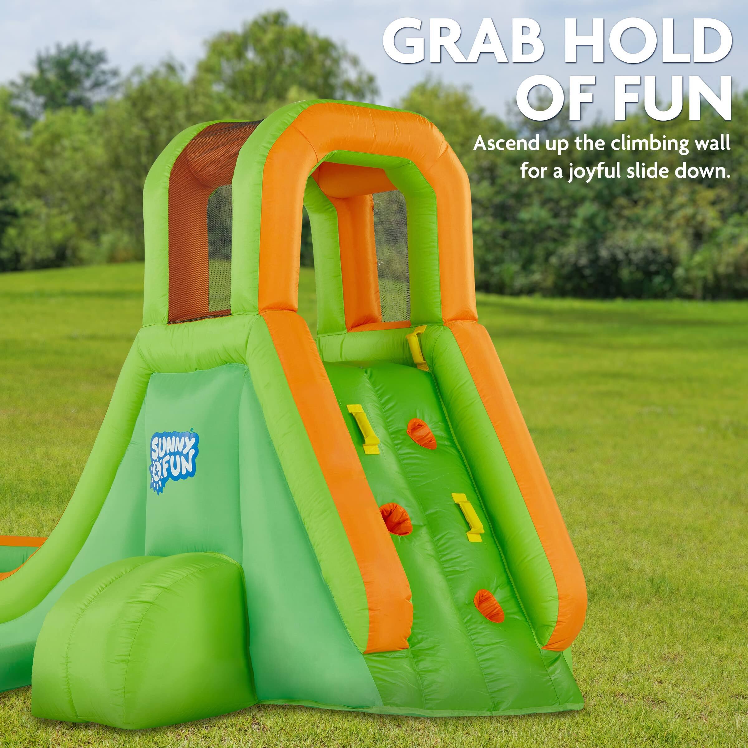 GRAB HOLD OF FUN
Ascend up the climbing wall for a joyful slide down.
SUNNY FUN!