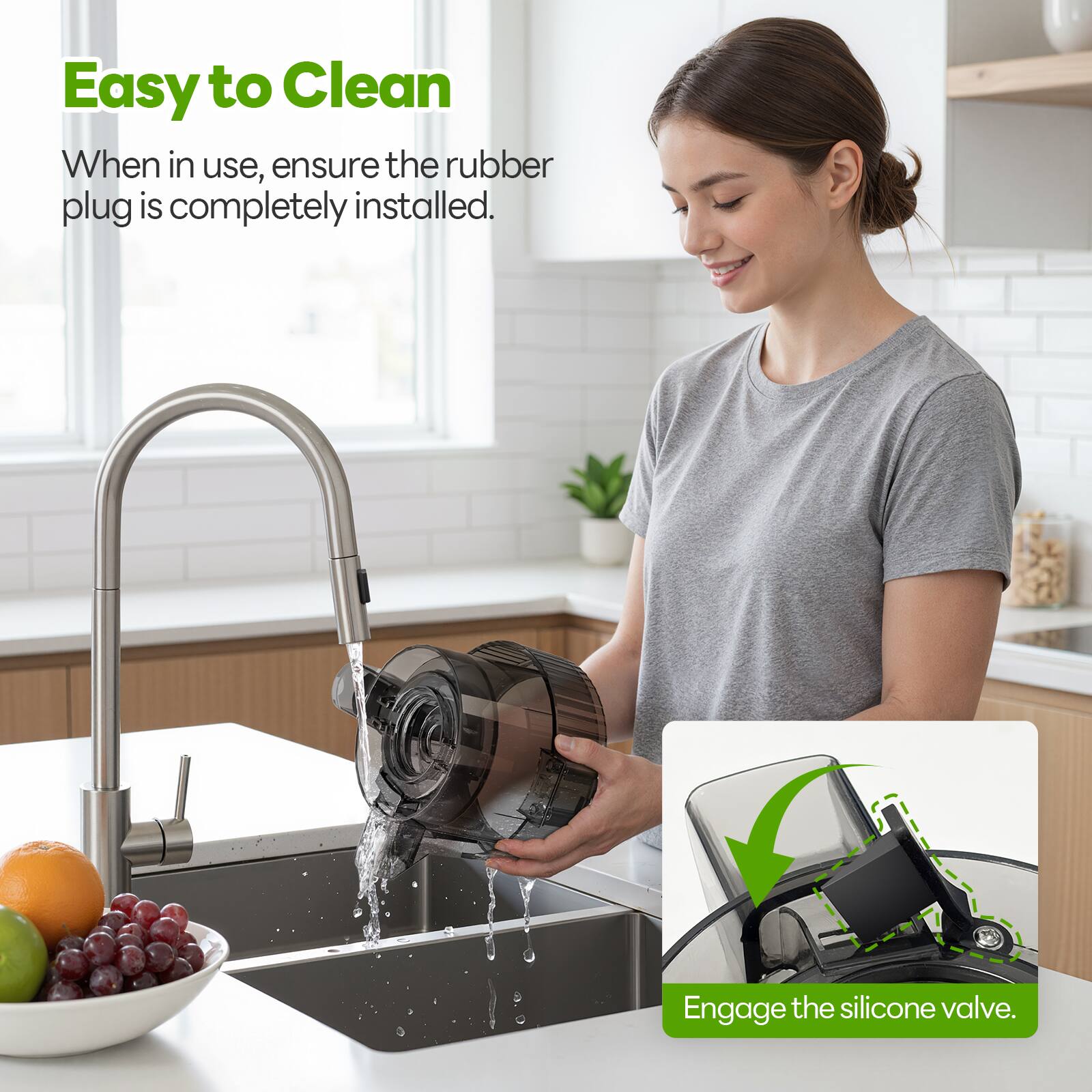 Easy to Clean

When in use, ensure the rubber plug is completely installed.

Engage the silicone valve.