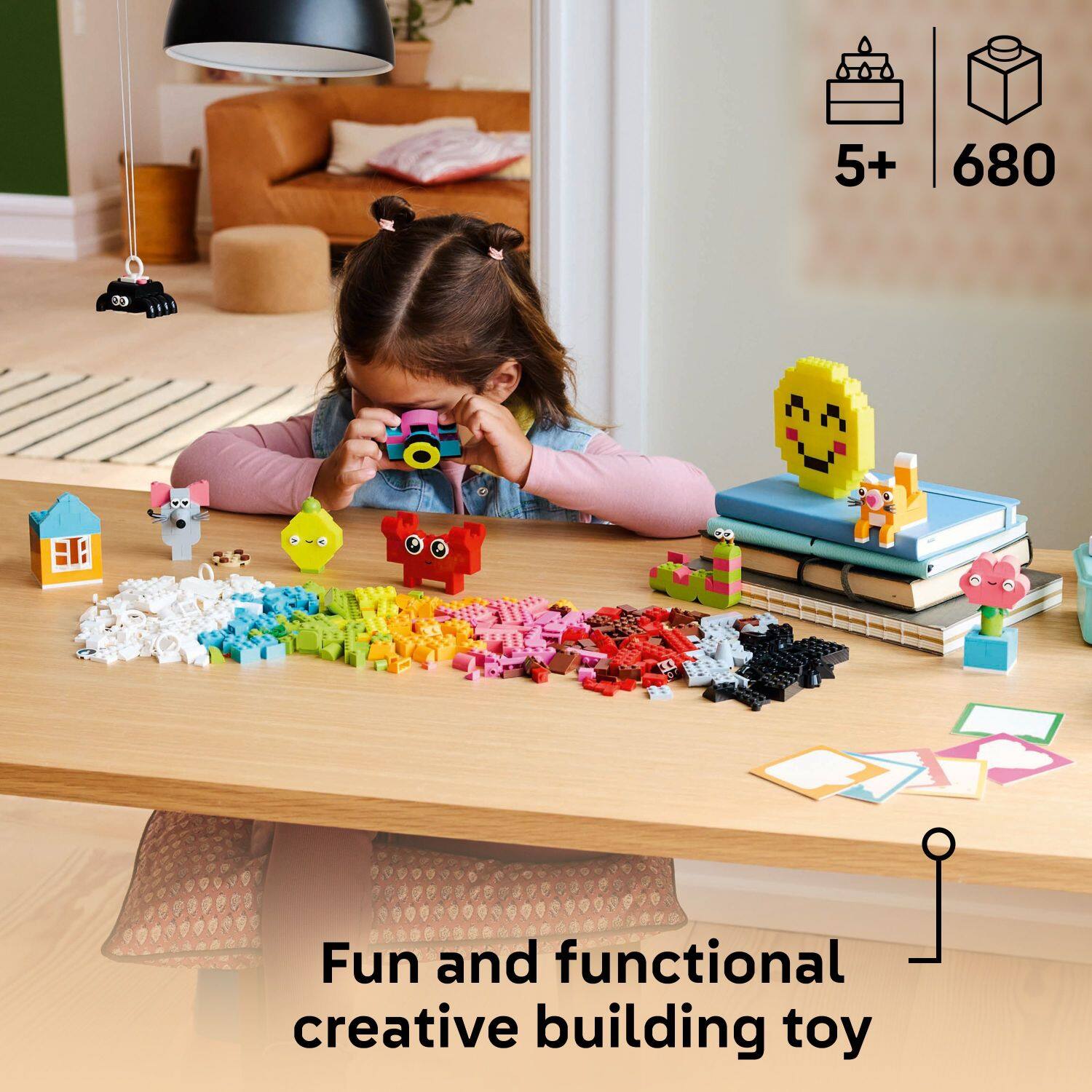 Fun and functional creative building toy - 5+ 680