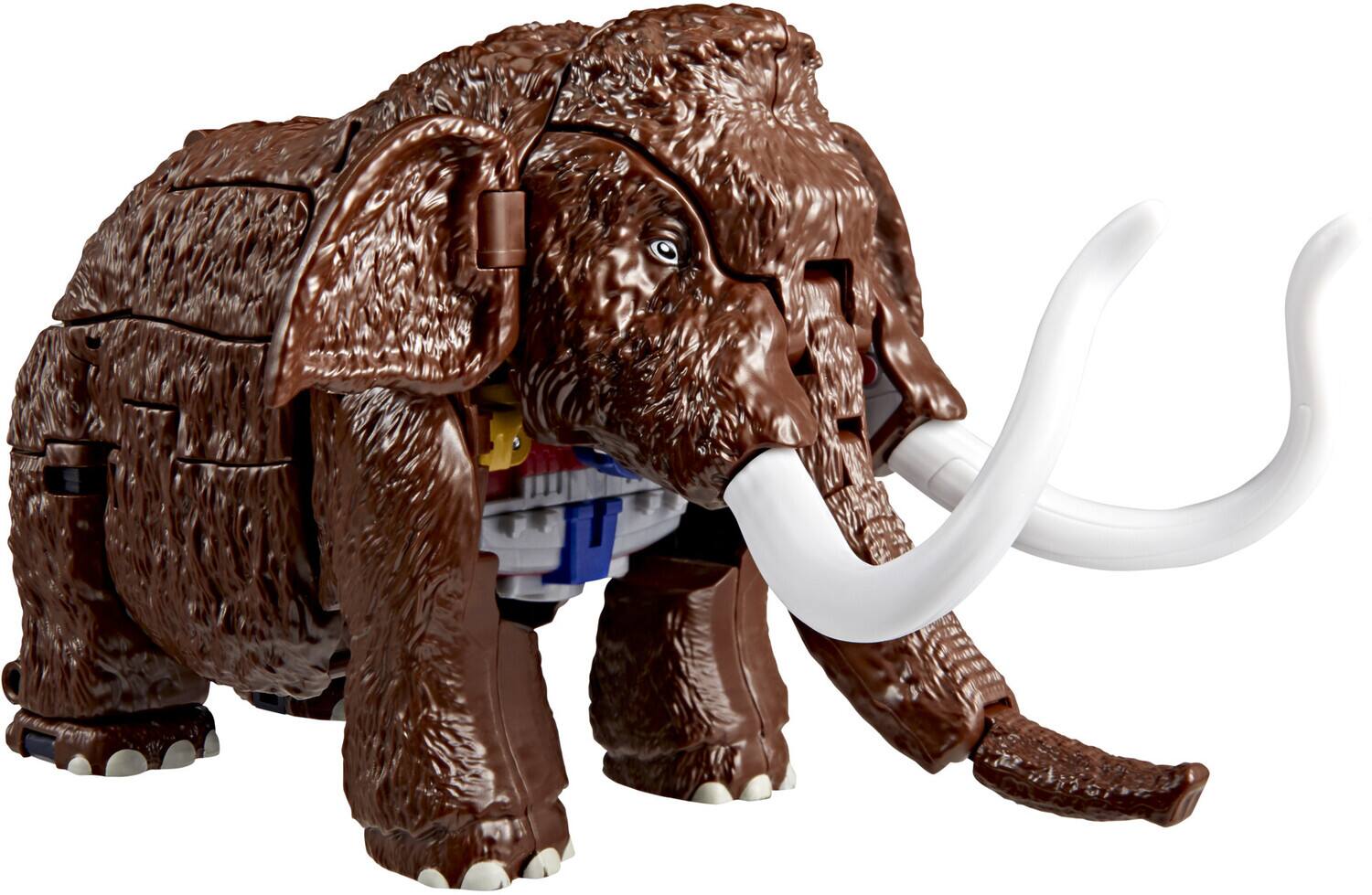 Alt View 2. Hasbro - Hasbro Collectibles - Transformers - Age of the Primes - Leader Class Maximal Big Convoy Action - COLLECTIBLES - Multicolor.