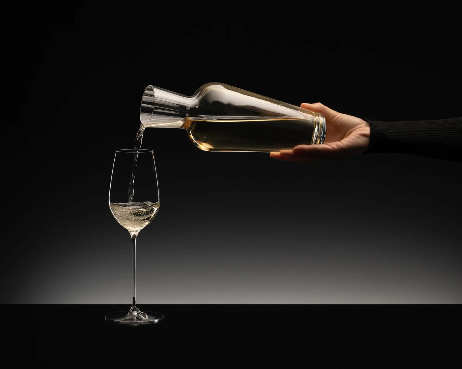 Alt View 4. Riedel - Superleggero Riesling 2 Piece Wine Glass Set - Clear.