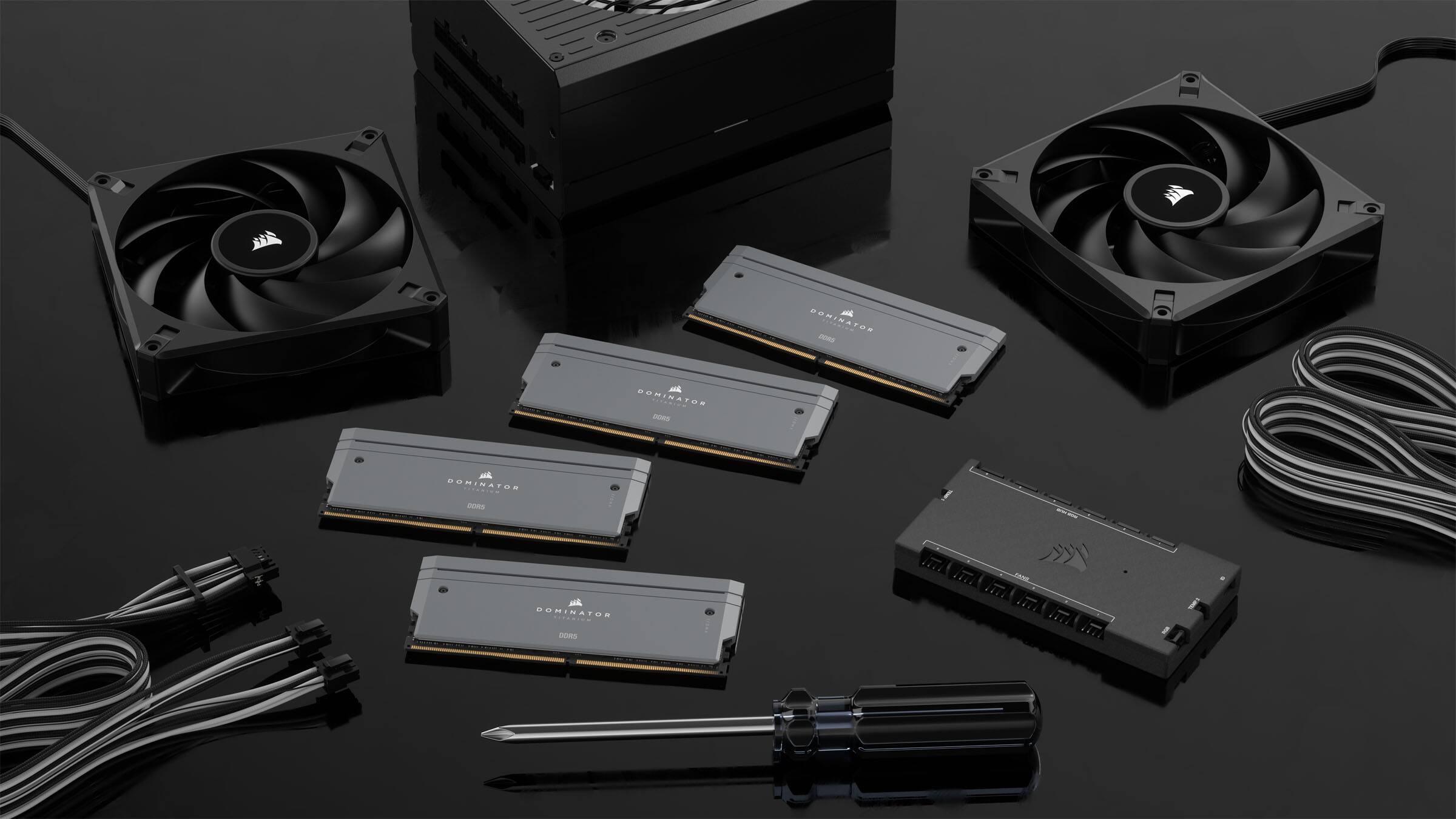 DOMINATOR  
DORS  
COMINATOR  
ORD  
DOMINATOR  
DORS  
MA  
DOMINATOR  
DORS