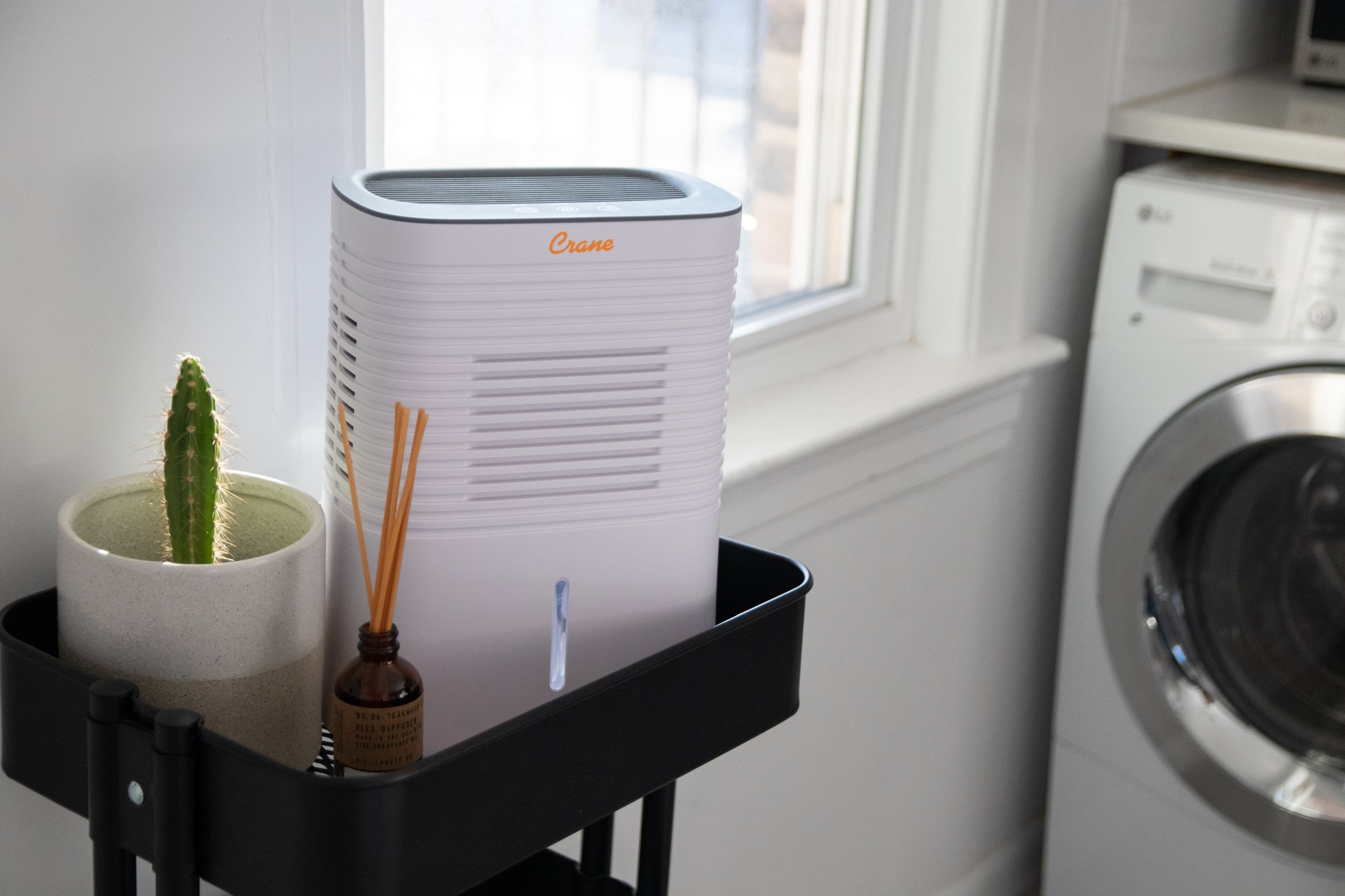 Alt View 11. CRANE - 4 Pint Dehumidifier - White.