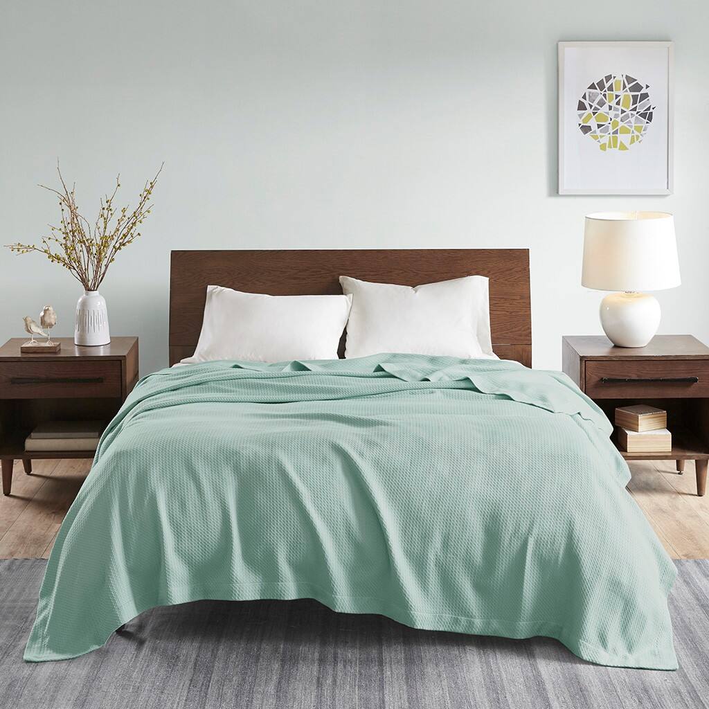 Alt View 1. Gracie Mills - Gracie Mills Caitlin Pure Comfort Egyptian Cotton Blanket - Seafoam.