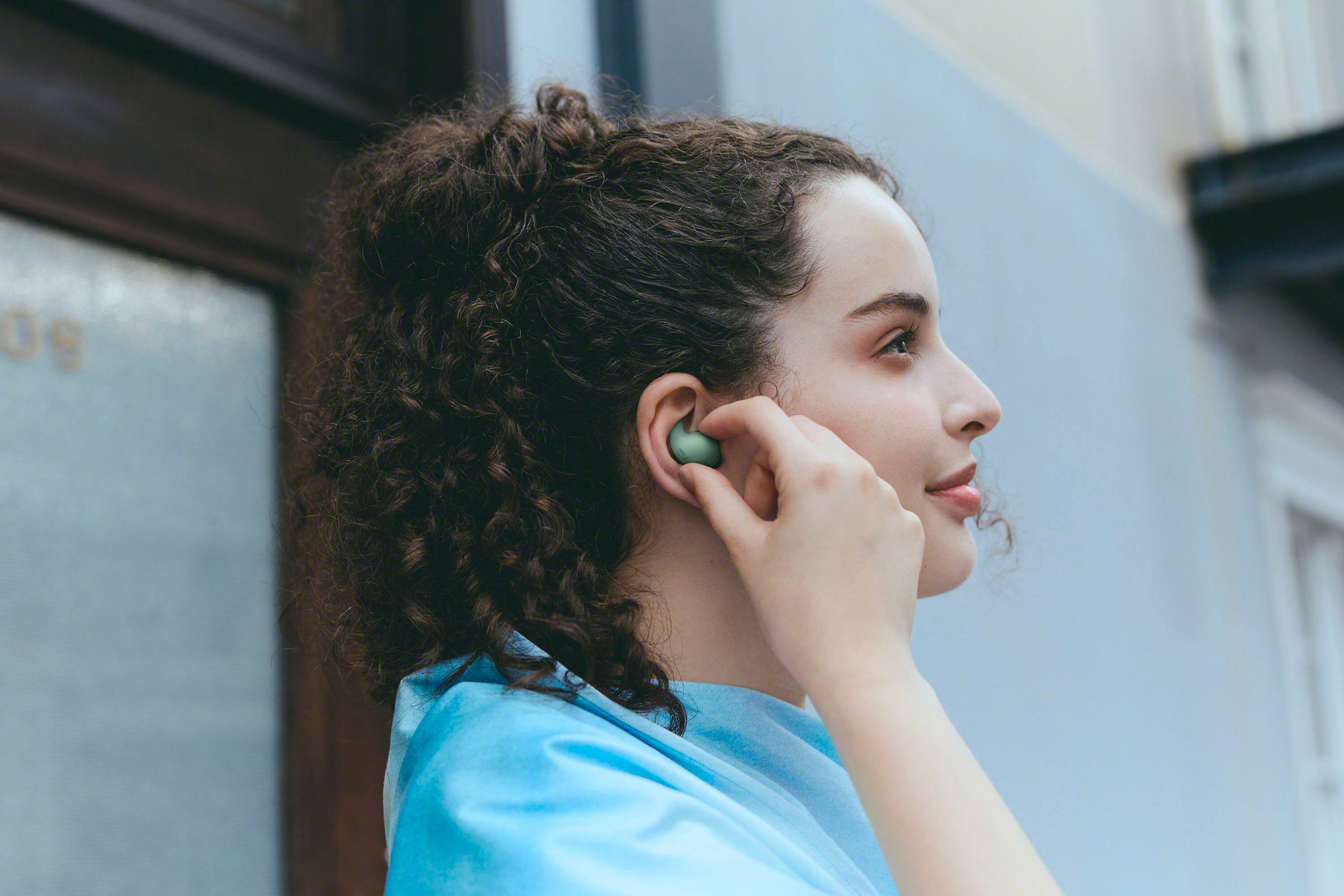 Alt View 24. Sony - LinkBuds Fit True Wireless Noise Canceling Earbuds - Sage Green.