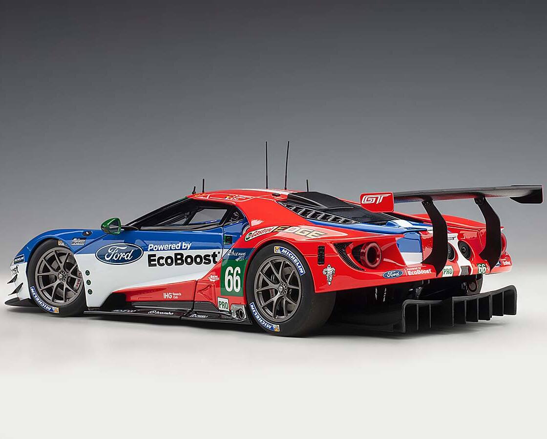 MICHELIN H.1 W GT AHEEA ECouter EDGE ST Powered by Ford 72hurnus I EcoBoost MICHELIN N EcoBoost PRD Ford 6 IHG de PRO N lp MICHELIN 66