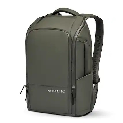 Front. Nomatic - Backpack 14L - Olive.