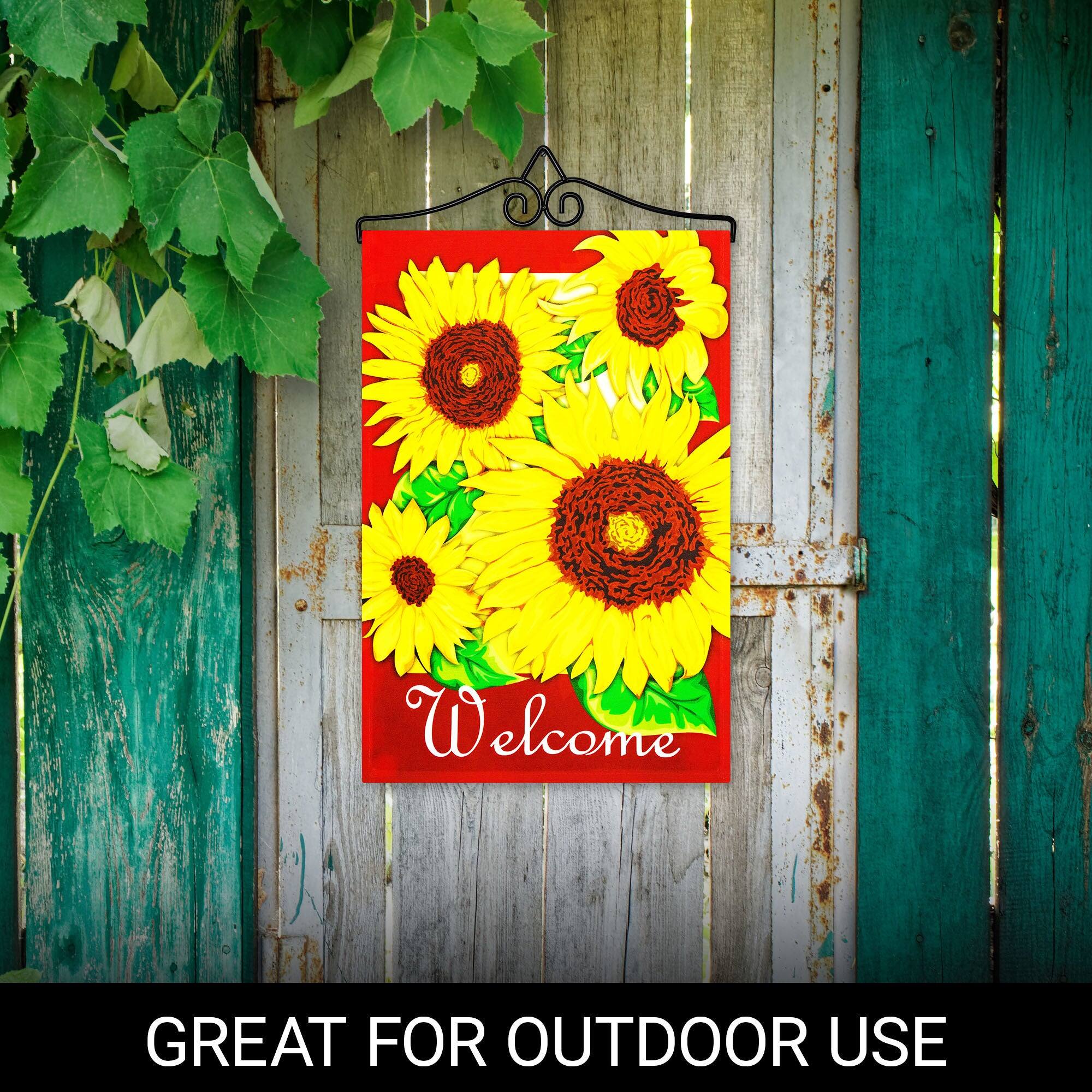 Welcome  
GREAT FOR OUTDOOR USE