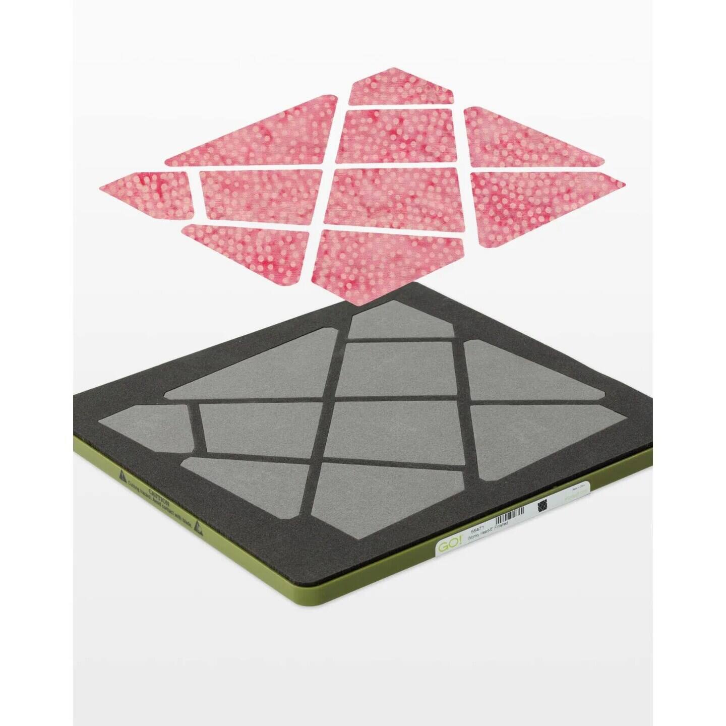 Left. AccuQuilt - Accuq uilt Die Wonky Heart Haberdashery/Parts Bin – Grey/Green, 30.5 x 26.5 x 1,8 cm - Multicolor.